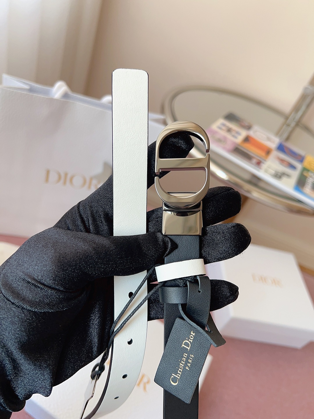 Dior原單女士CD雙面細腰帶黑白拼色經典百搭氣質設計款| 9 Dior原單女士CD雙面細腰帶黑白拼色經典百搭氣質設計款