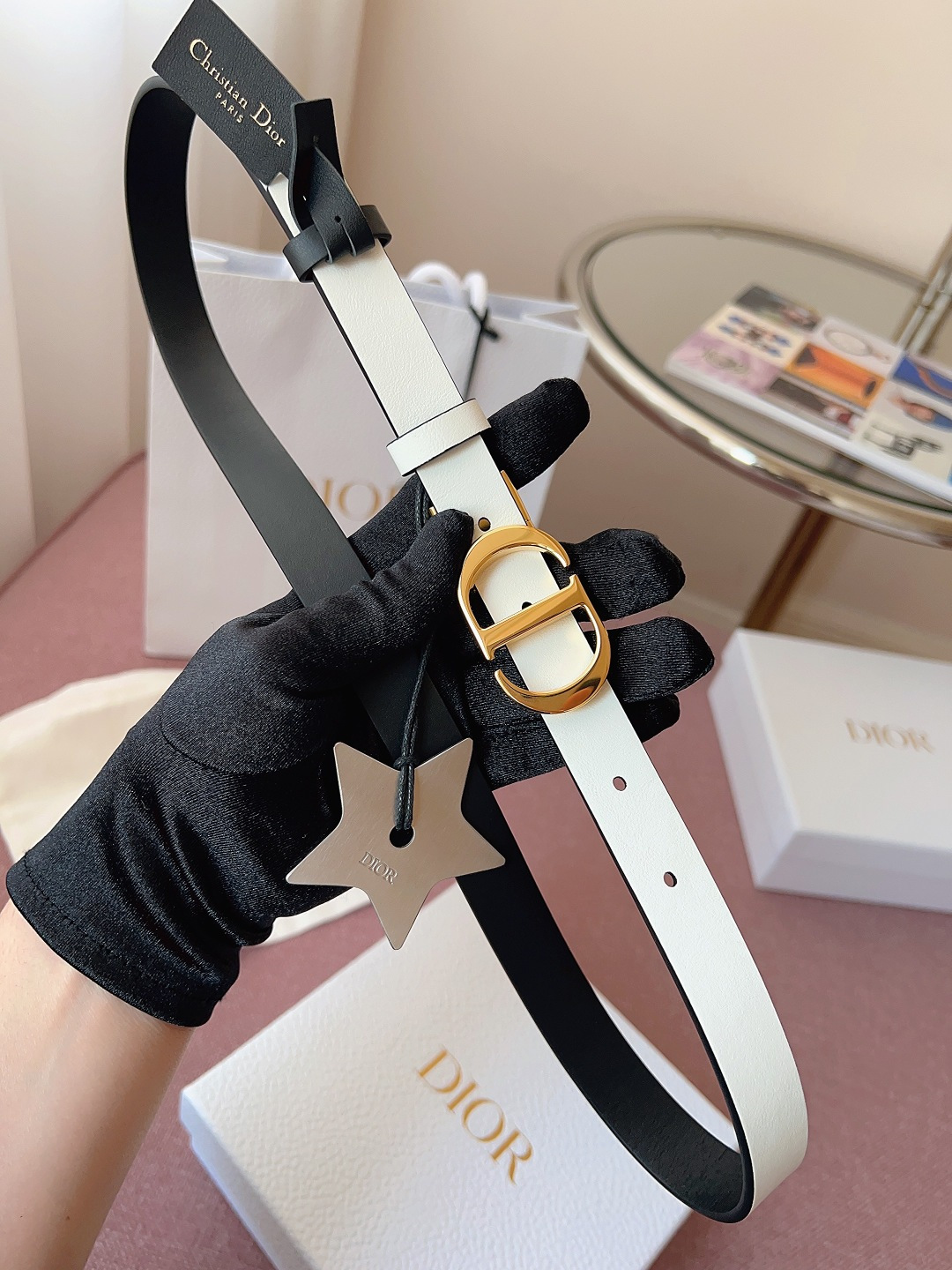 Dior高仿女士CD細腰帶黑色霧面金屬扣極簡百搭氣質款