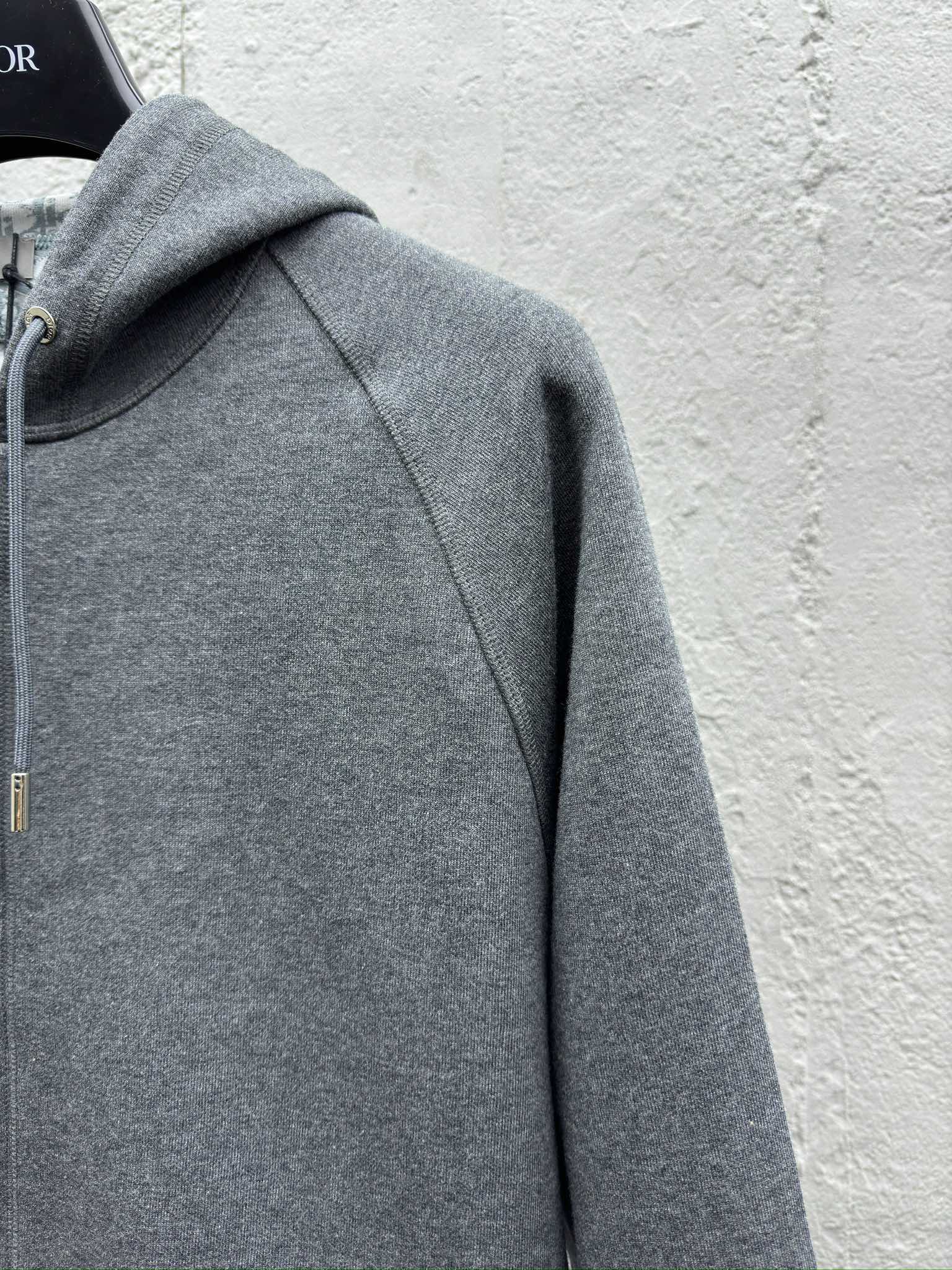 Dior 高仿連帽拉鍊衛衣 灰色簡約刺繡款外套| 11 Dior 高仿連帽拉鍊衛衣 灰色簡約刺繡款外套