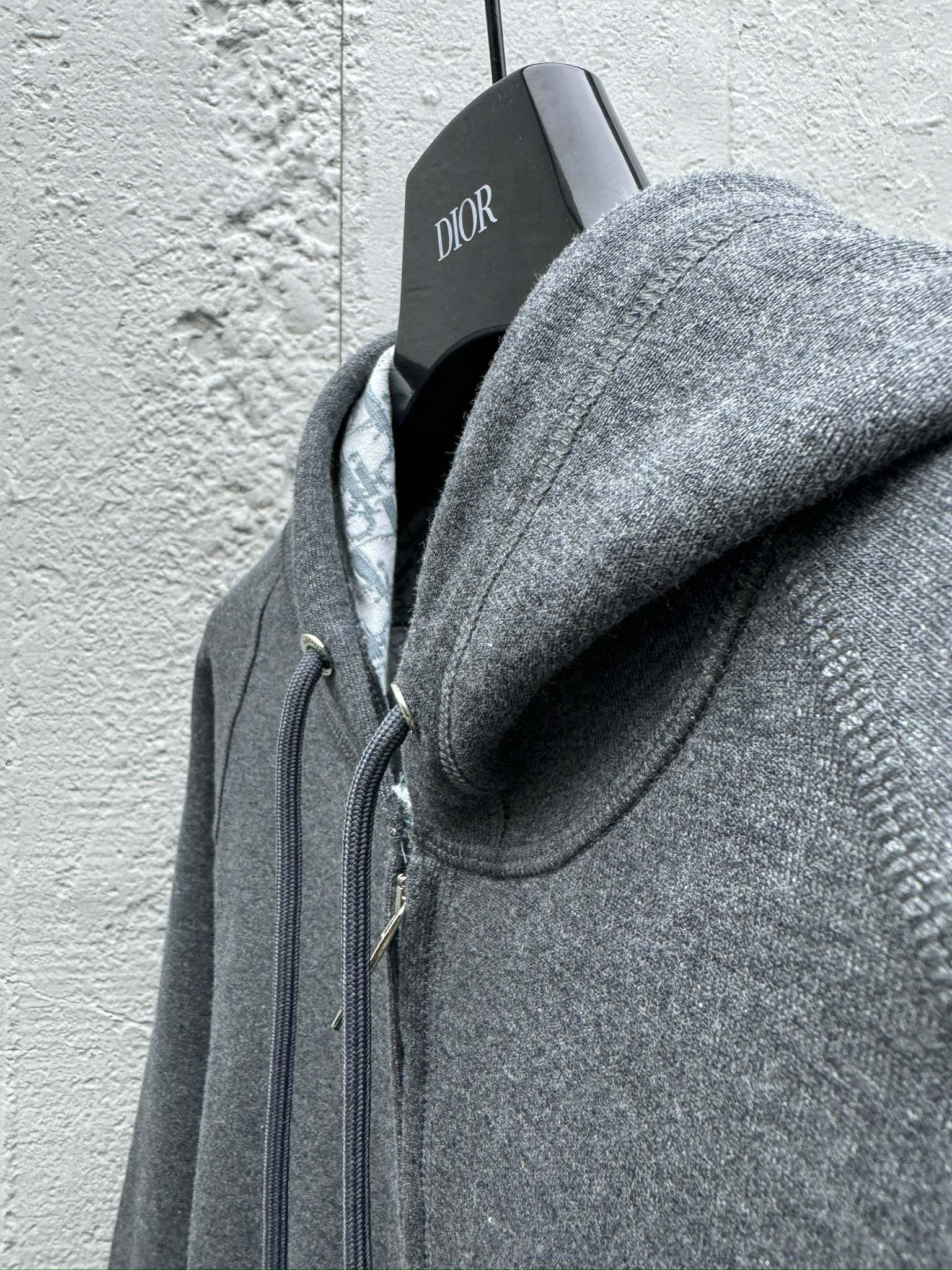 Dior 高仿連帽拉鍊衛衣 灰色簡約刺繡款外套| 8 Dior 高仿連帽拉鍊衛衣 灰色簡約刺繡款外套