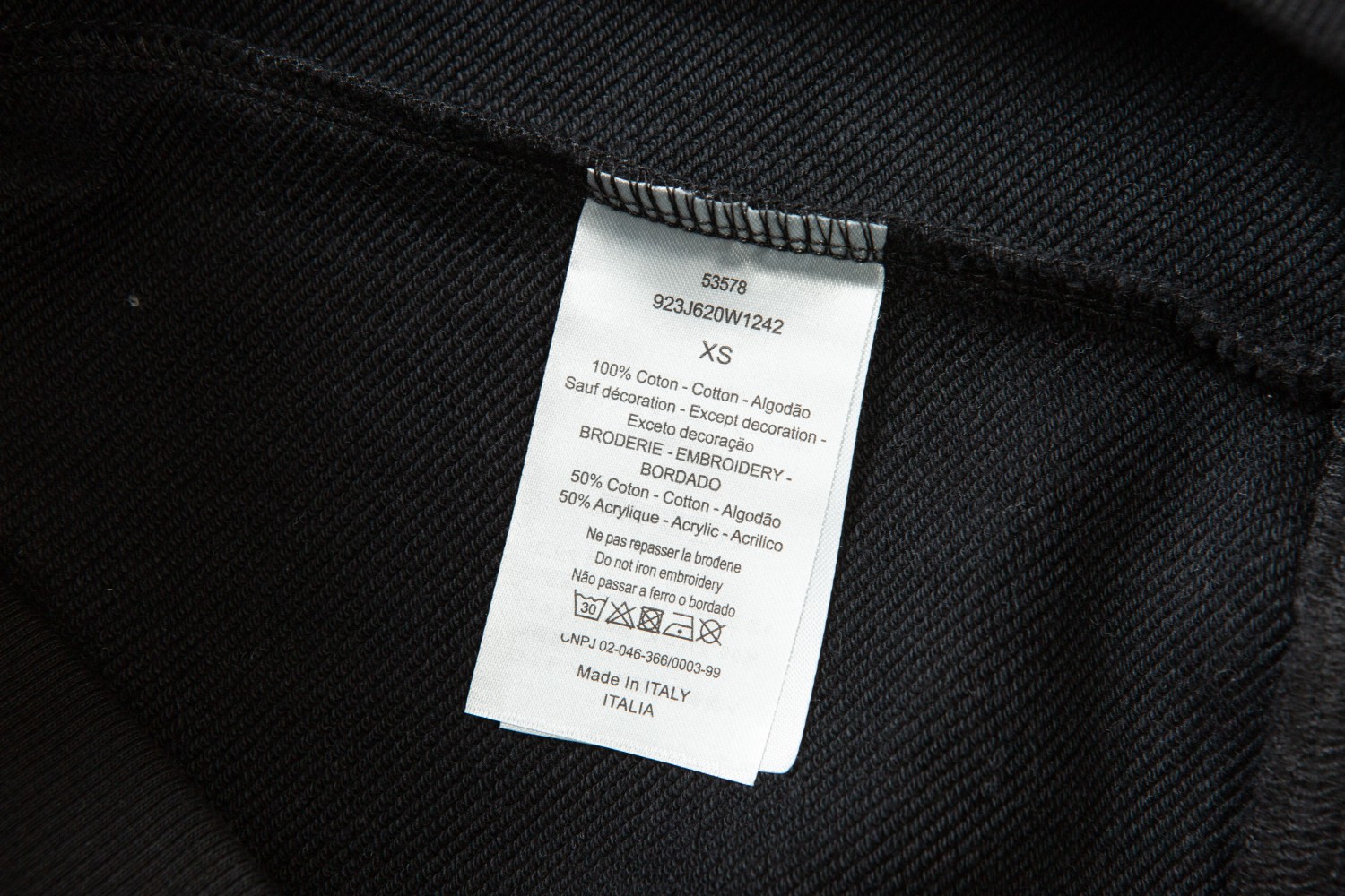 Dior 高仿黑色連帽套頭衛衣 簡約刺繡休閒款| 8 Dior 高仿黑色連帽套頭衛衣 簡約刺繡休閒款