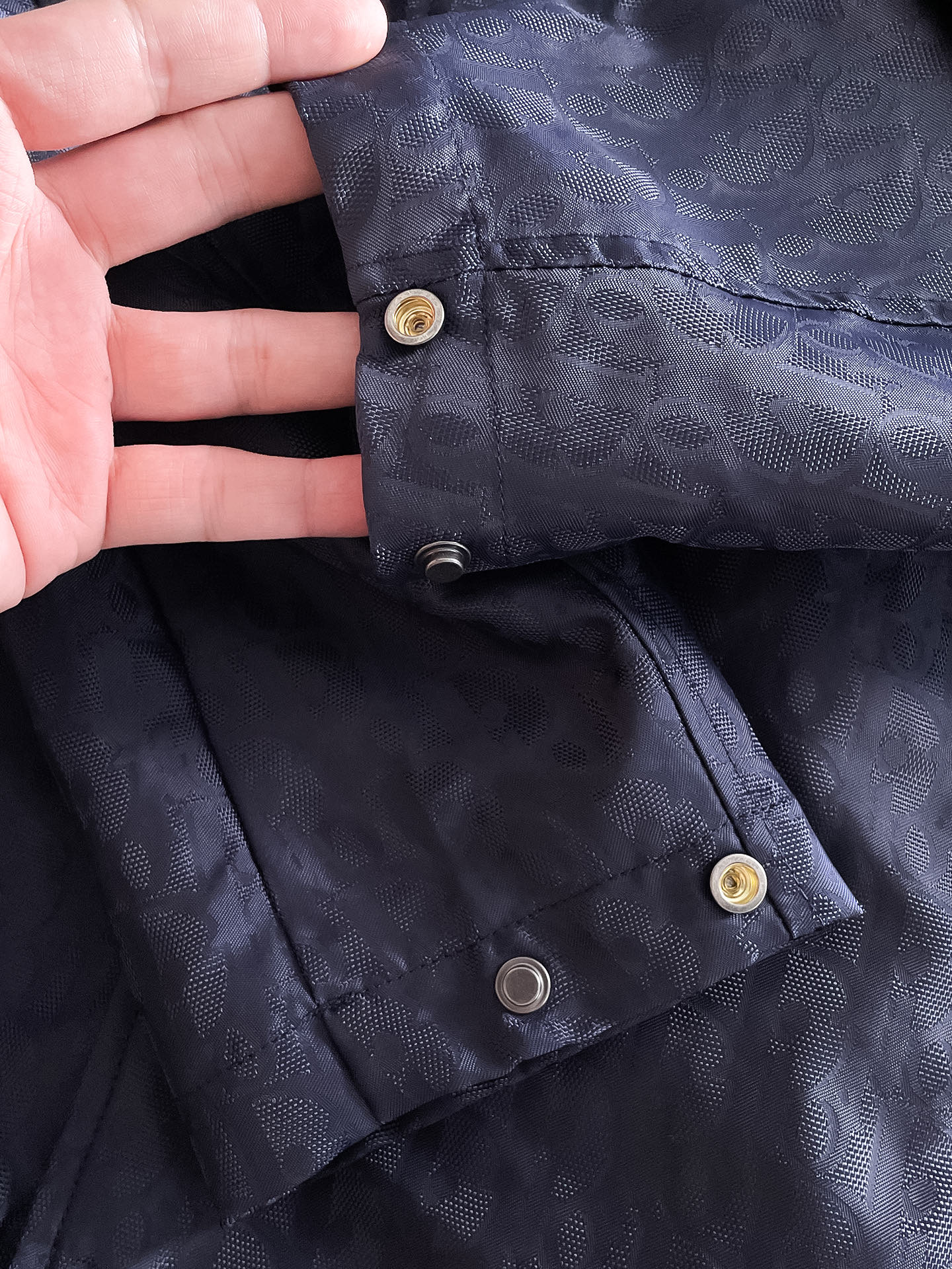 Dior A貨滿版LOGO防風外套 深藍色翻領款| 16 Dior A貨滿版LOGO防風外套 深藍色翻領款