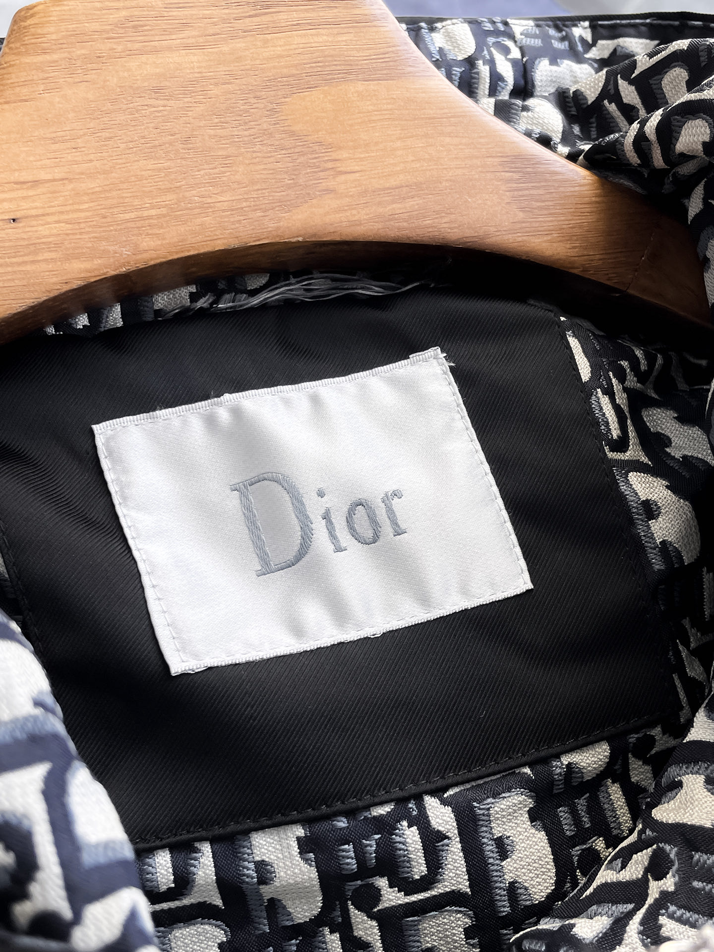Dior 高仿連帽防風外套 黑色拉鍊夾克寬鬆版| 10 Dior 高仿連帽防風外套 黑色拉鍊夾克寬鬆版