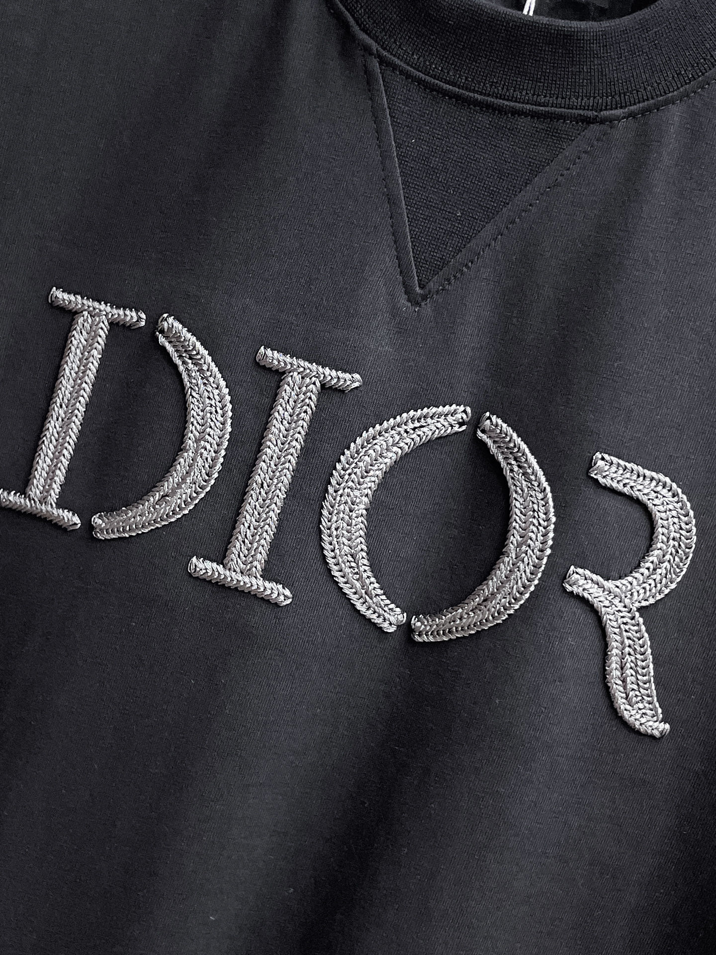 Dior 一比一短袖T恤 經典立體字母設計高端款| 12 Dior 一比一短袖T恤 經典立體字母設計高端款