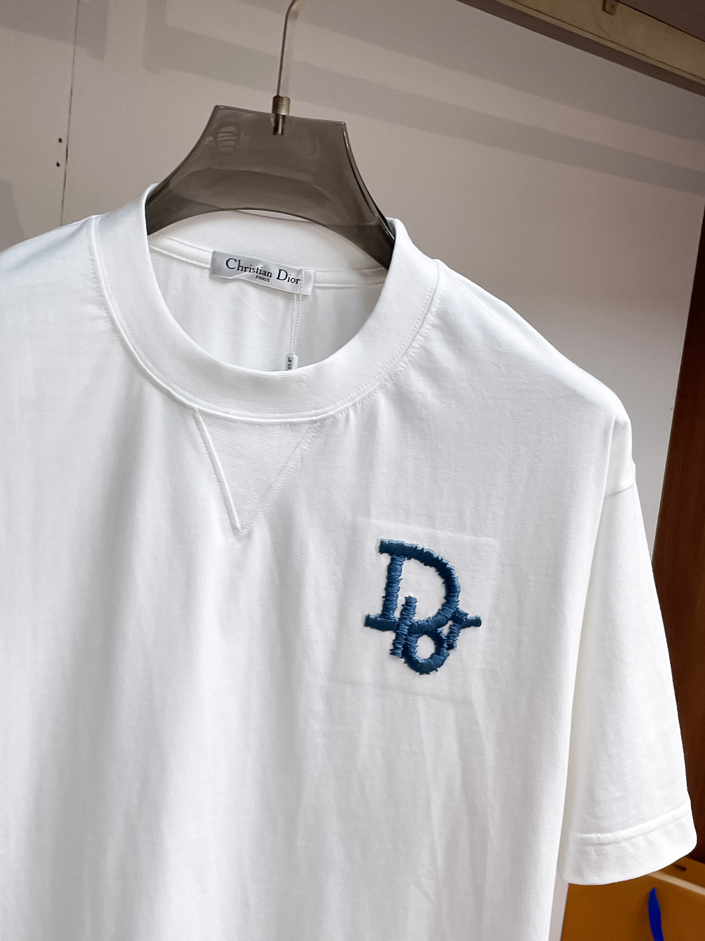Dior 高仿短袖T恤 CD刺繡設計簡約百搭高端款| 13 Dior 高仿短袖T恤 CD刺繡設計簡約百搭高端款