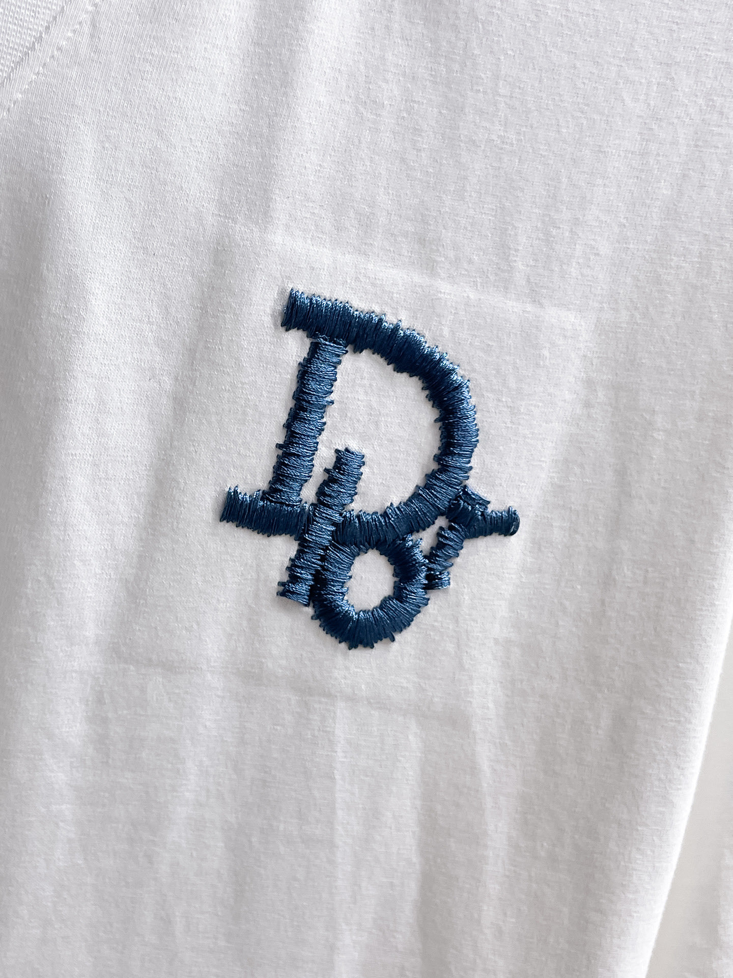 Dior 高仿短袖T恤 CD刺繡設計簡約百搭高端款| 12 Dior 高仿短袖T恤 CD刺繡設計簡約百搭高端款