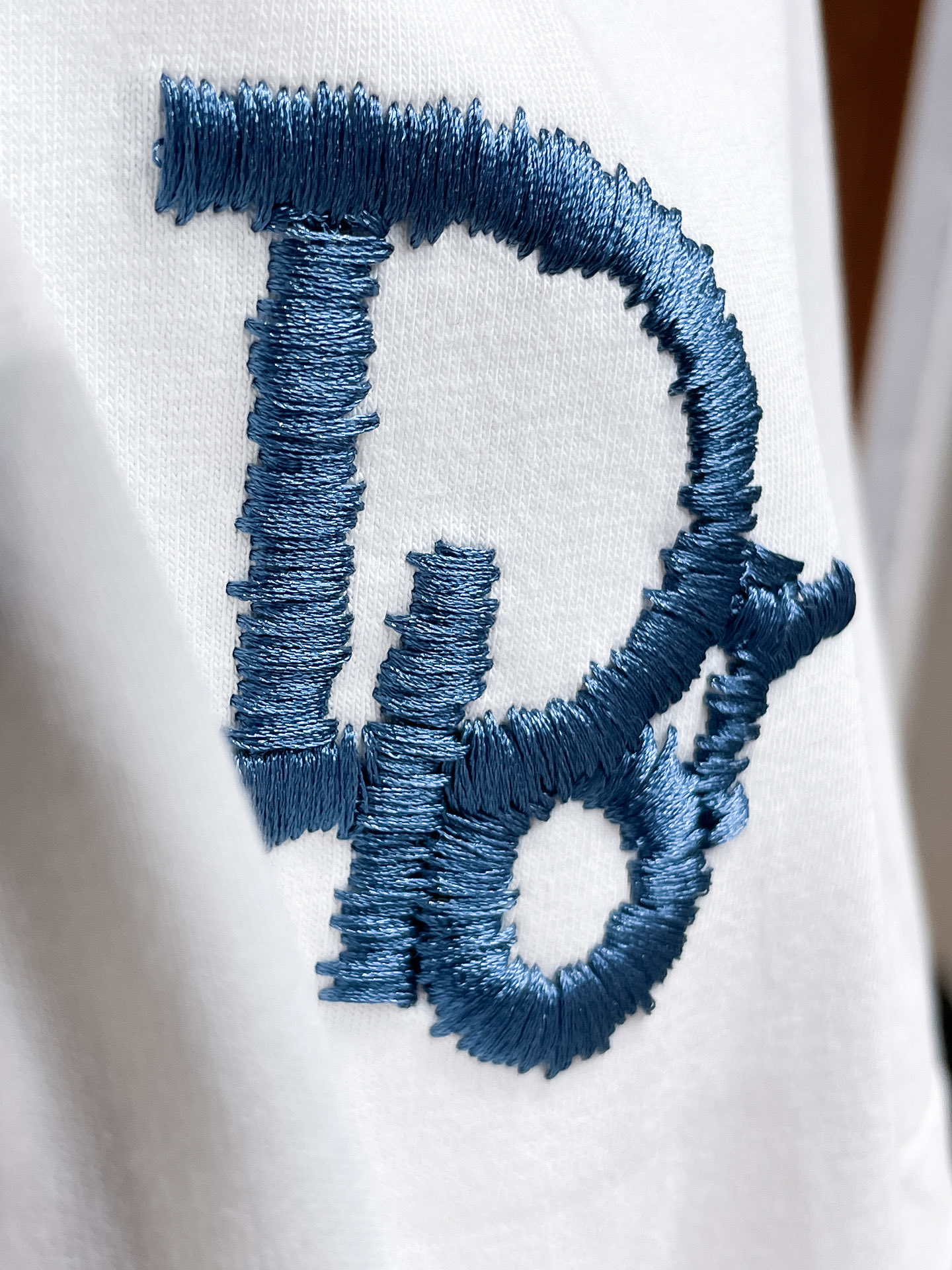 Dior 高仿短袖T恤 CD刺繡設計簡約百搭高端款| 11 Dior 高仿短袖T恤 CD刺繡設計簡約百搭高端款