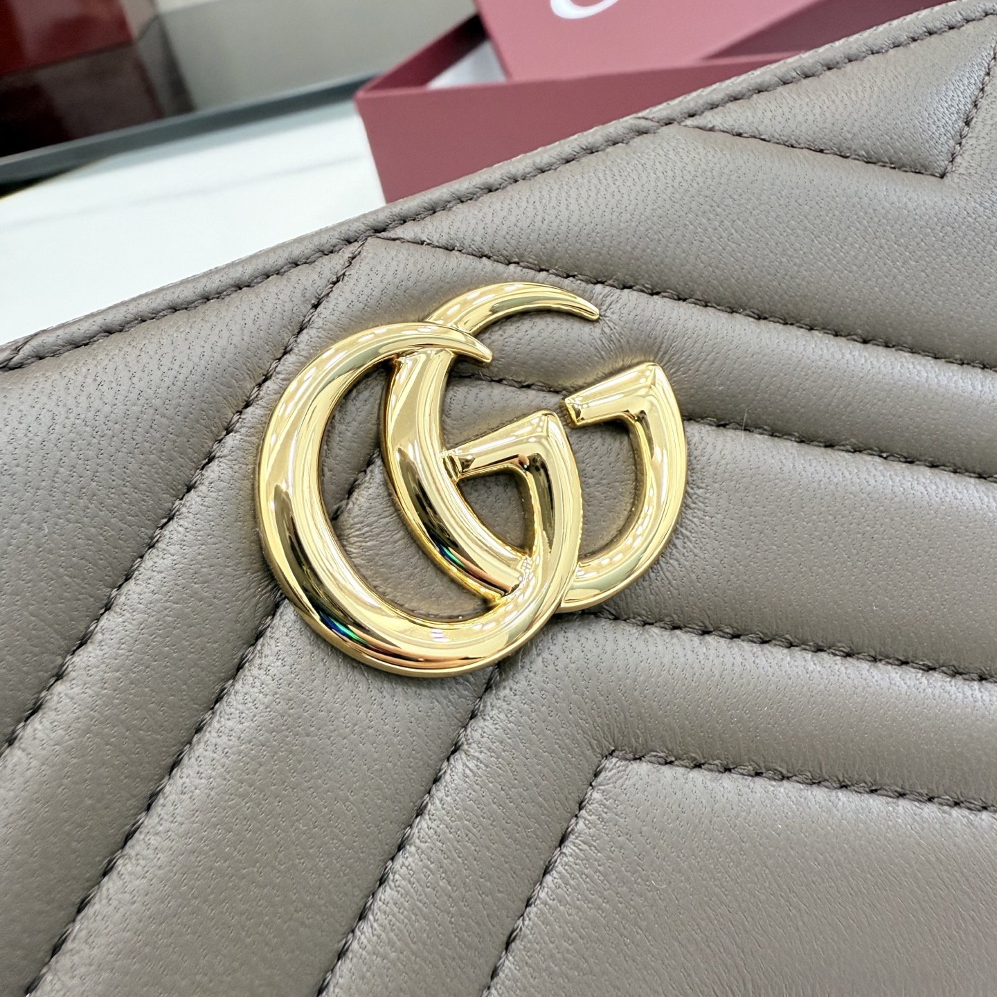 Gucci高仿GG Marmont拉鍊長夾女士款菱格紋復古百搭精品手拿包| 15 Gucci高仿GG Marmont拉鍊長夾女士款菱格紋復古百搭精品手拿包