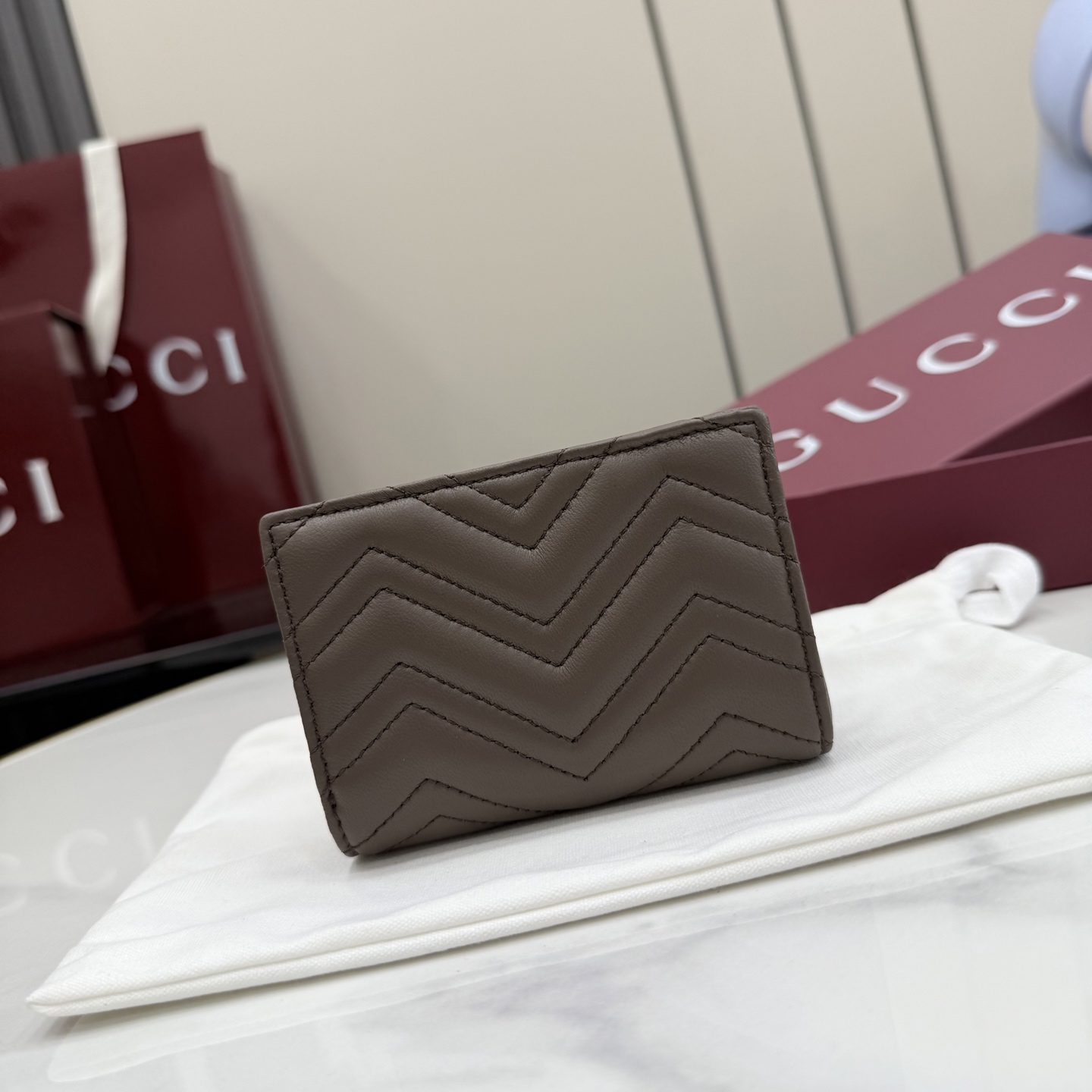 Gucci高仿GG Marmont翻蓋短夾女士款小巧輕奢時尚百搭零錢包| 13 Gucci高仿GG Marmont翻蓋短夾女士款小巧輕奢時尚百搭零錢包