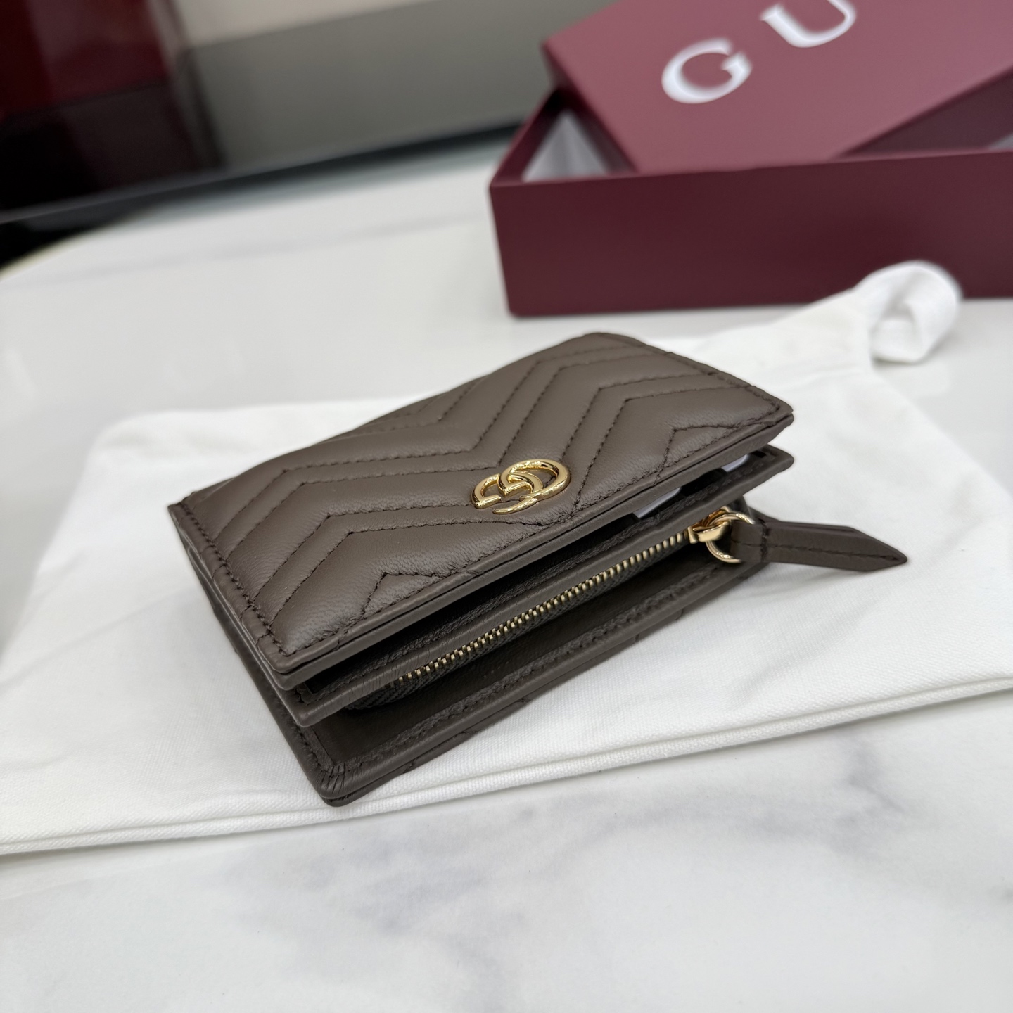 Gucci高仿GG Marmont翻蓋短夾女士款小巧輕奢時尚百搭零錢包| 12 Gucci高仿GG Marmont翻蓋短夾女士款小巧輕奢時尚百搭零錢包
