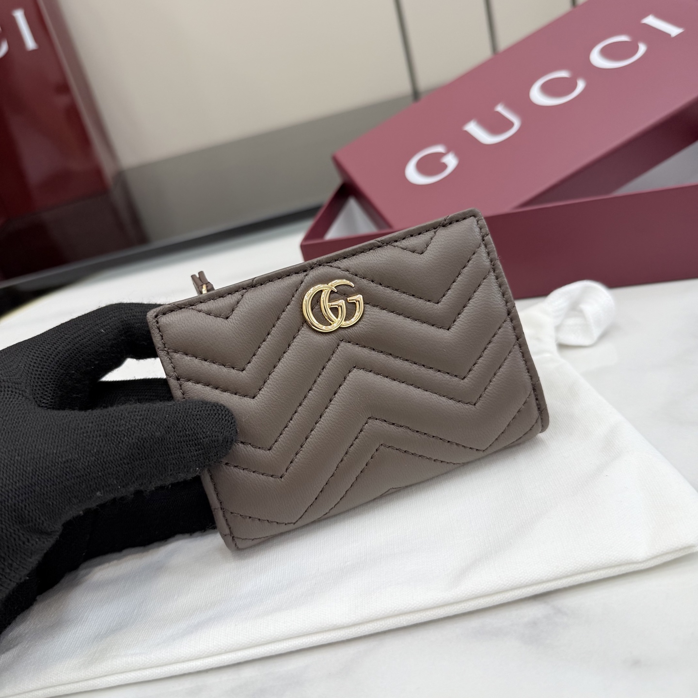Gucci高仿GG Marmont翻蓋短夾女士款小巧輕奢時尚百搭零錢包| 11 Gucci高仿GG Marmont翻蓋短夾女士款小巧輕奢時尚百搭零錢包