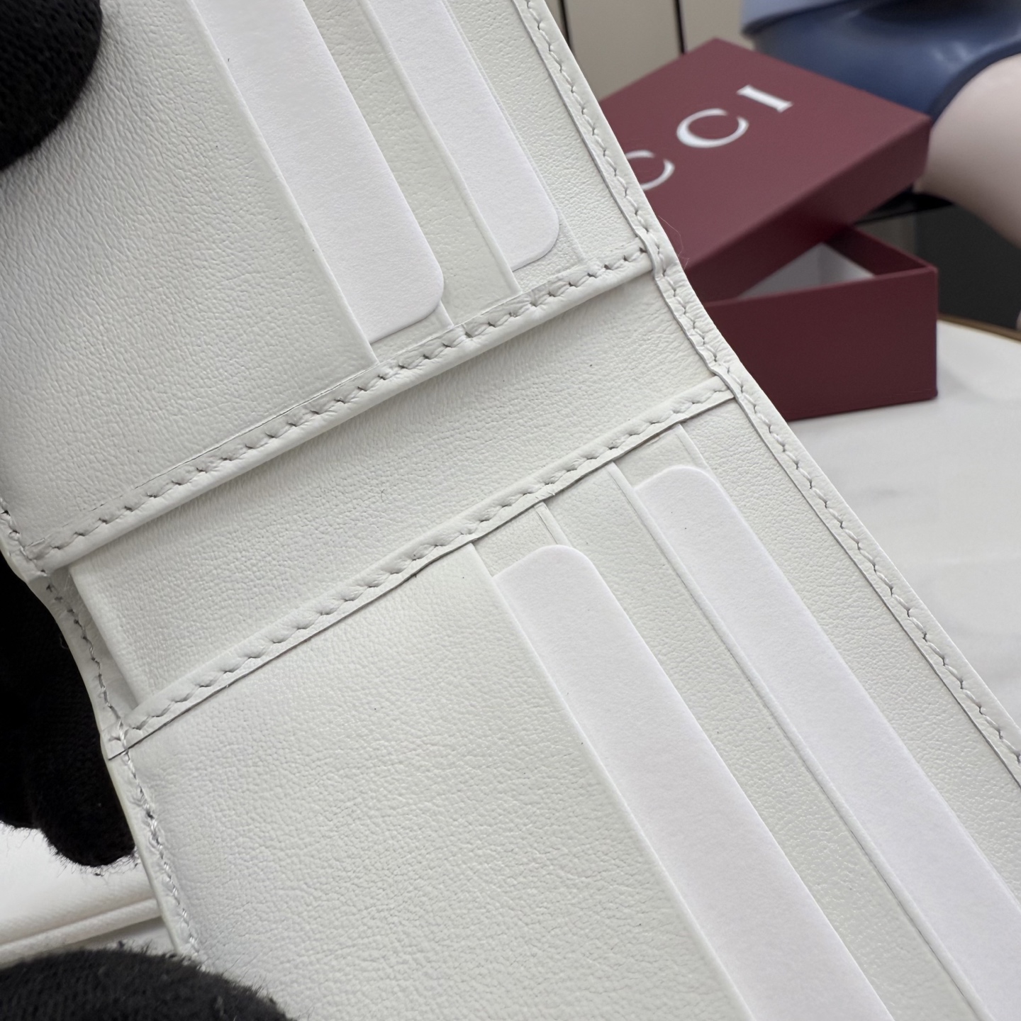 Gucci原單GG壓紋雙折短夾女士款白色清新簡約輕奢精品皮夾| 16 Gucci原單GG壓紋雙折短夾女士款白色清新簡約輕奢精品皮夾