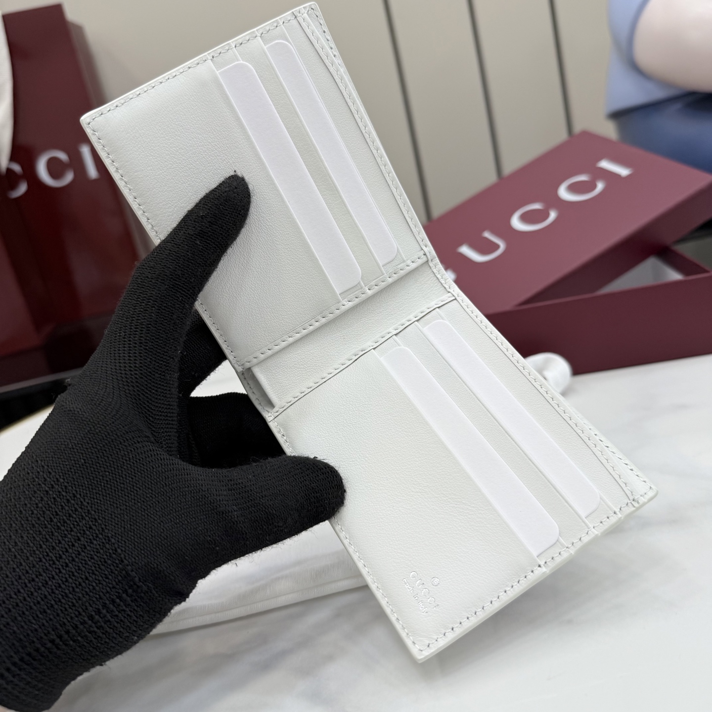 Gucci原單GG壓紋雙折短夾女士款白色清新簡約輕奢精品皮夾| 9 Gucci原單GG壓紋雙折短夾女士款白色清新簡約輕奢精品皮夾