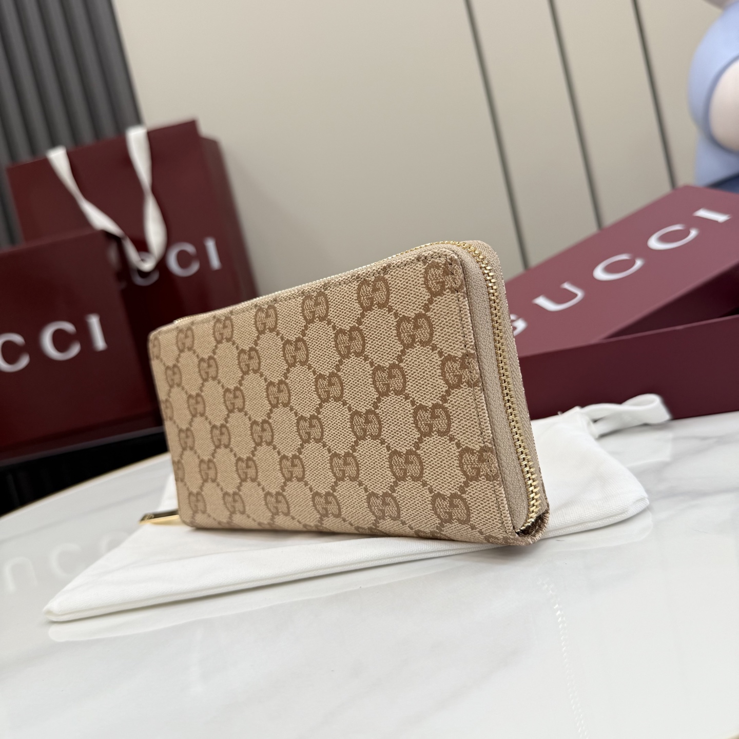 Gucci高仿GG老花帆布拉鍊長夾女士款卡其色經典百搭精品手拿包