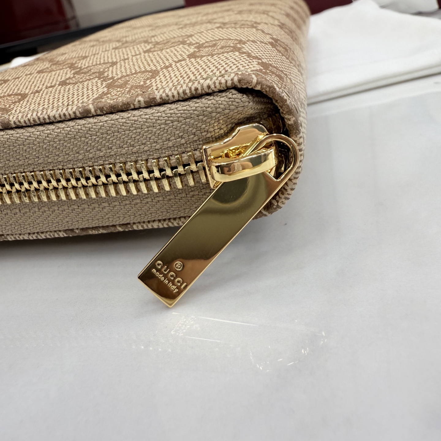 Gucci高仿GG老花帆布拉鍊長夾女士款卡其色經典百搭精品手拿包