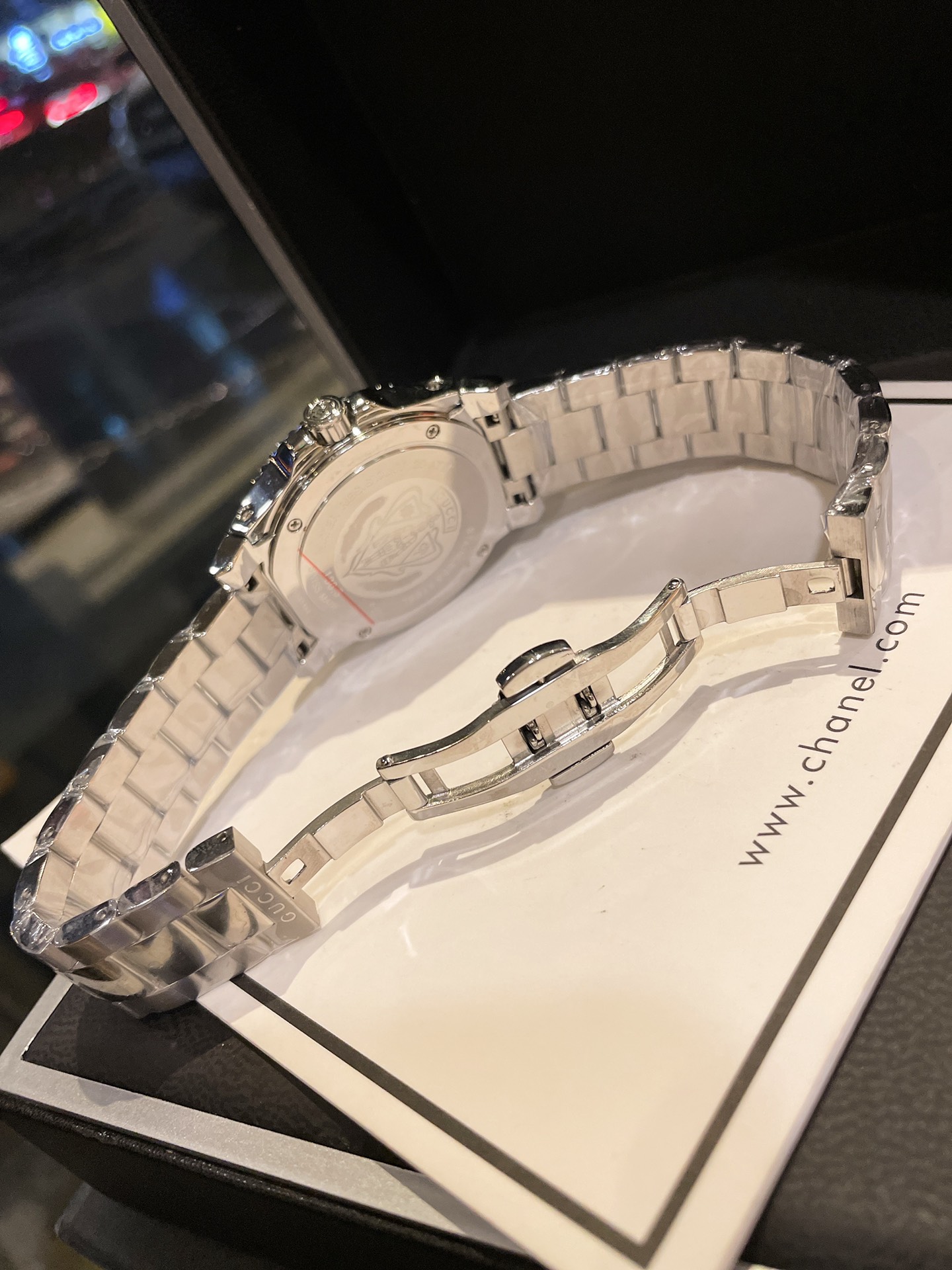 Gucci Dive 粉色表盤精鋼腕錶 女款時尚潛水手錶