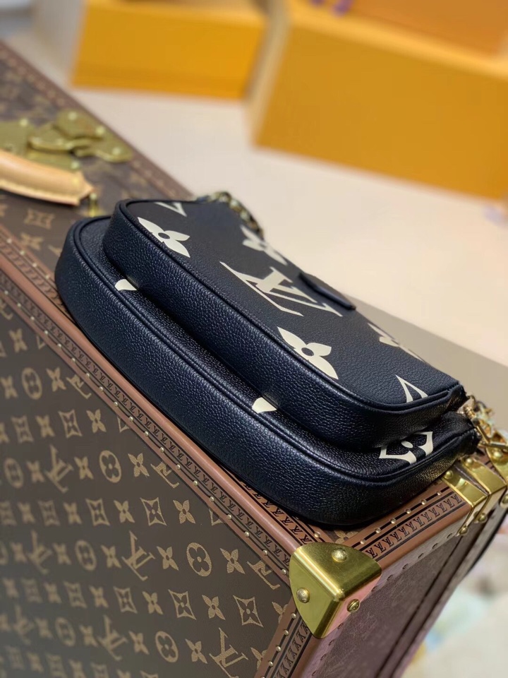LV 一比一黑白拼色压纹链条单肩包 Mini腋下斜挎包 女士时尚百搭款| 9 LV 一比一黑白拼色压纹链条单肩包 Mini腋下斜挎包 女士时尚百搭款
