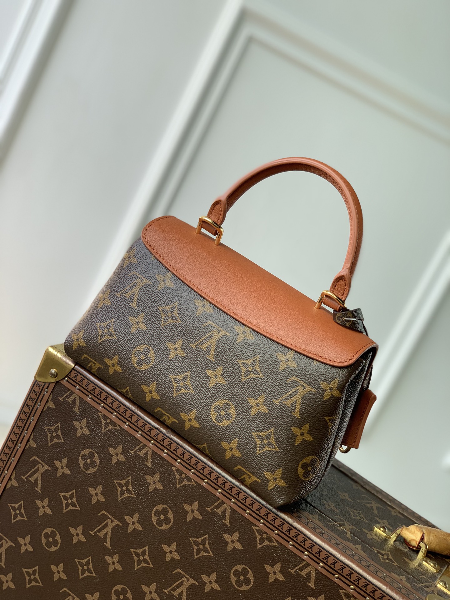 LV A貨女士手提斜背包棕色拼接設計復古百搭款