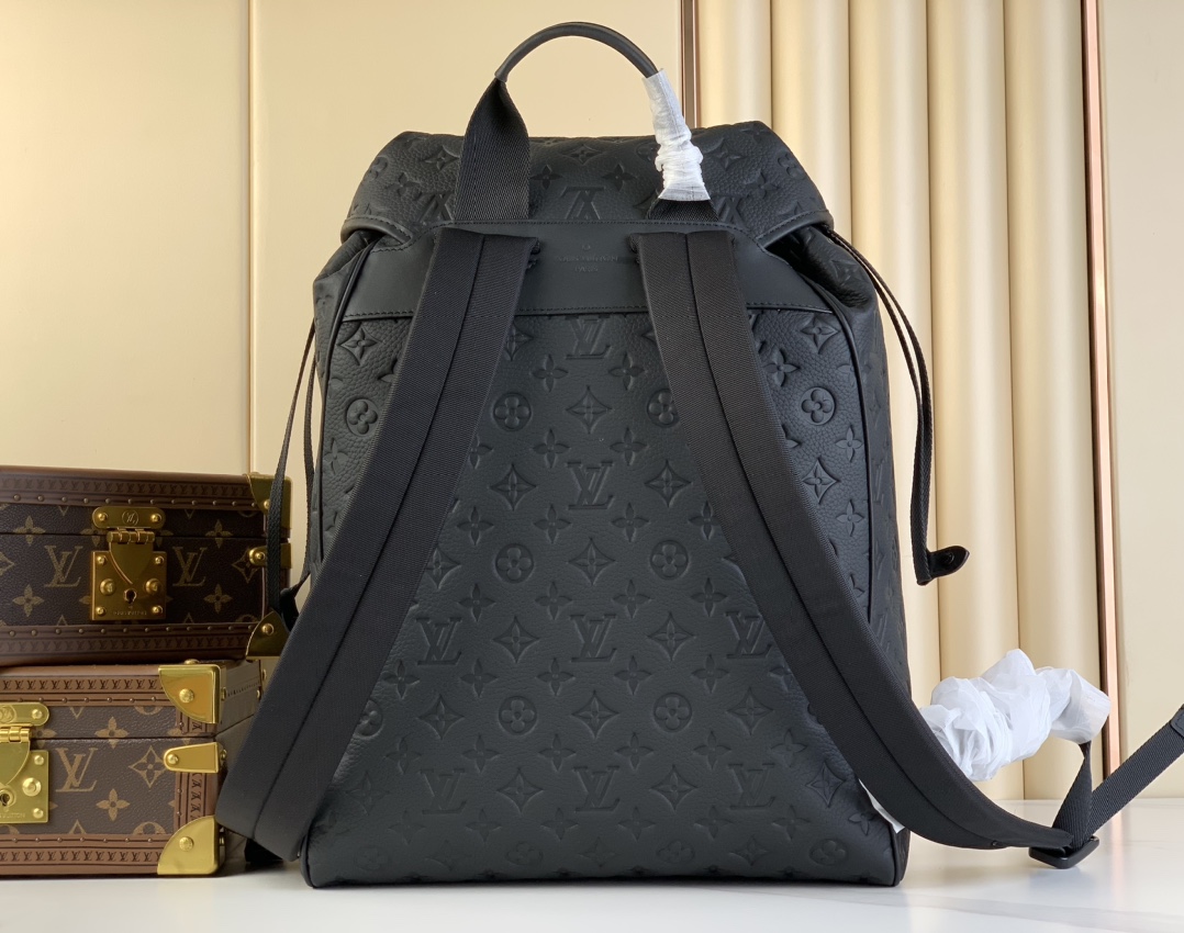 LV A貨壓紋後背包黑色雙肩包商務休閒兩用款| 13 LV A貨壓紋後背包黑色雙肩包商務休閒兩用款