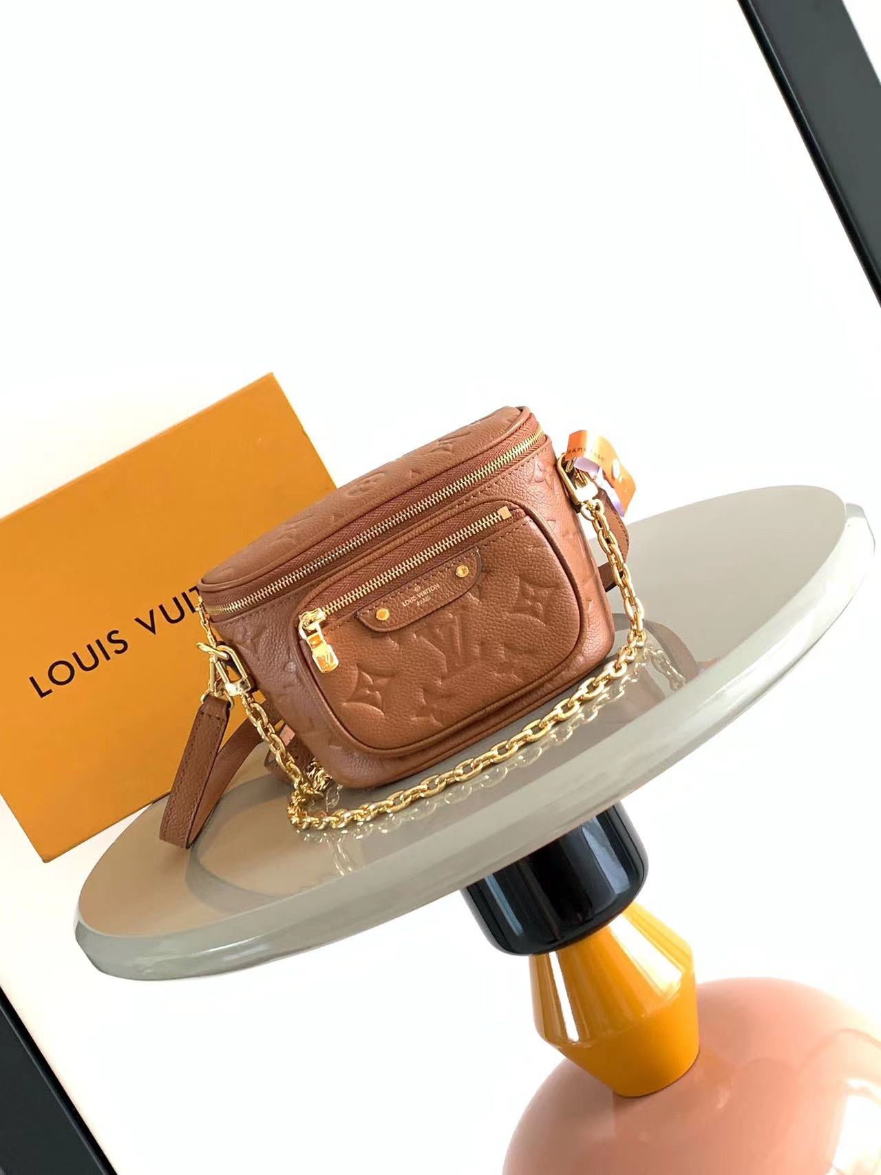 LV A貨Nano腰包 Monogram迷你束口包 單肩斜背包