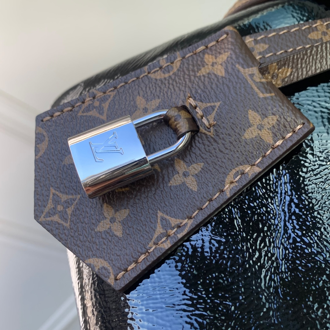 LV 一比一 黑色亮面皮革 手提單肩斜挎包 高級質感款| 11 LV 一比一 黑色亮面皮革 手提單肩斜挎包 高級質感款