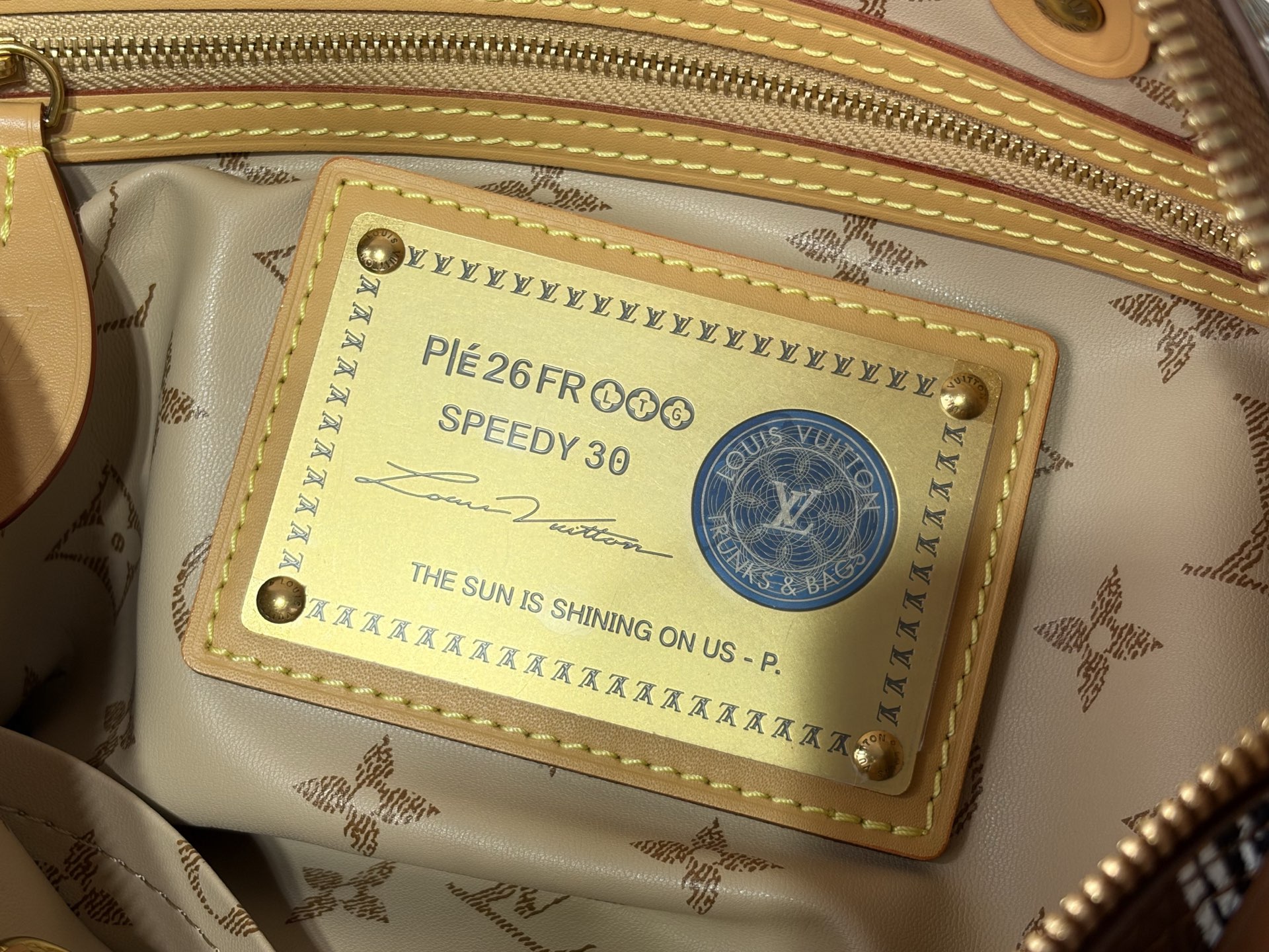 LV 一比一 條紋拼色旅行包 大容量手提單肩包 Keepall款