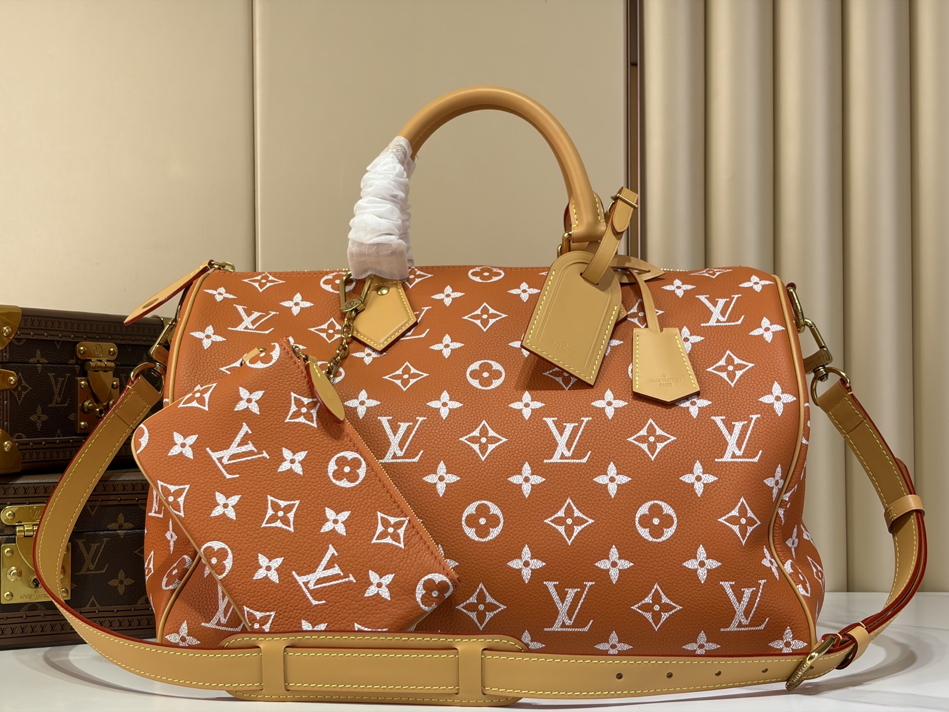 LV 原單 橙色老花旅行包 大容量手提單肩包 Keepall款