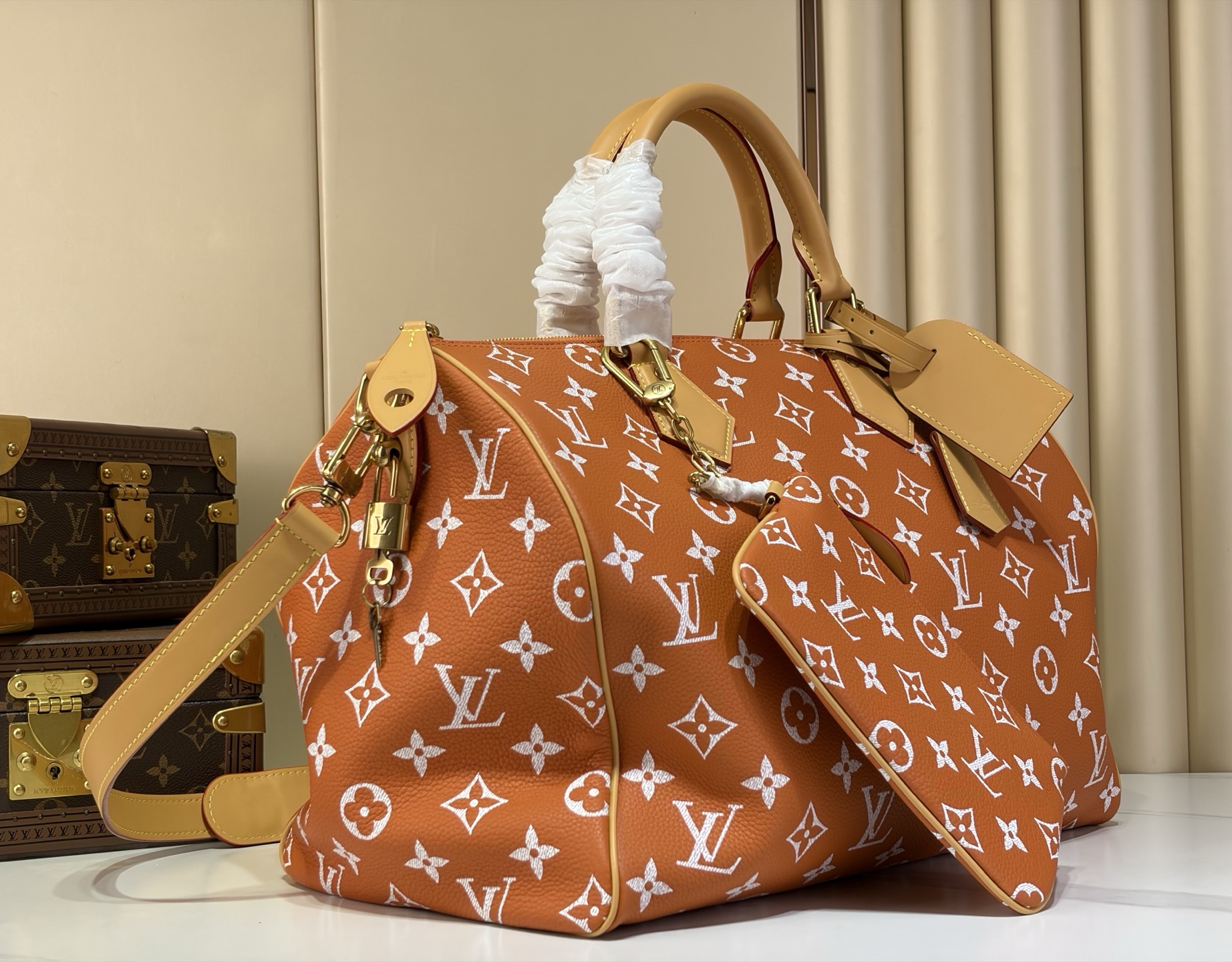 LV 原單 橙色老花旅行包 大容量手提單肩包 Keepall款