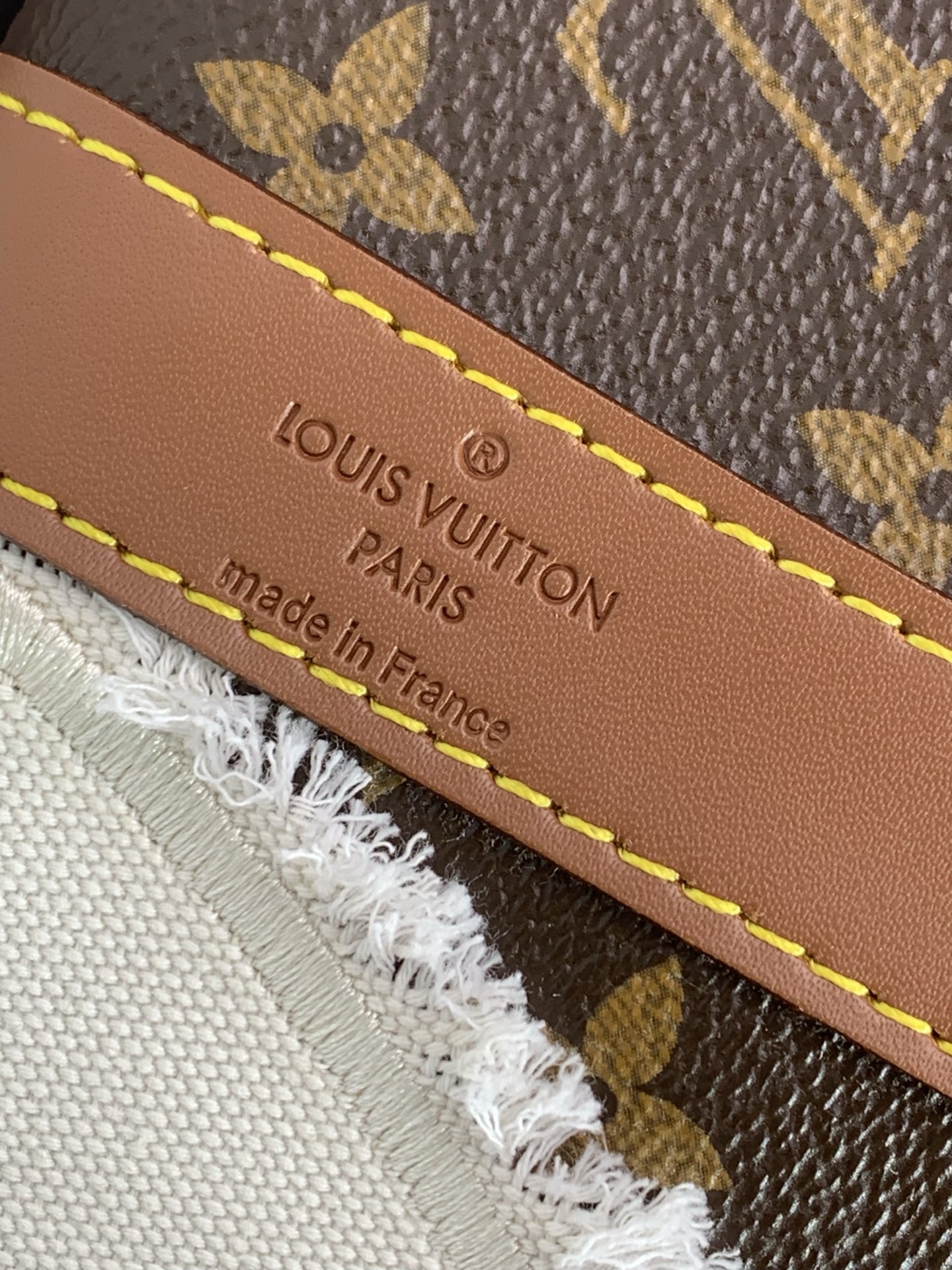 LV 一比一 拼接設計旅行包 牛仔風手提單肩包 大容量款