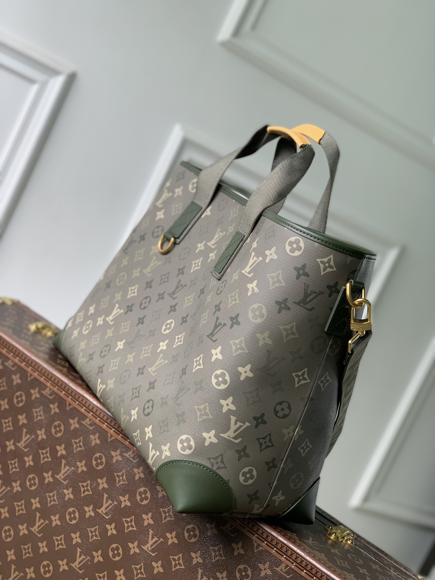 LV 原單 綠色老花托特包 大容量手提斜挎旅行包| 14 LV 原單 綠色老花托特包 大容量手提斜挎旅行包