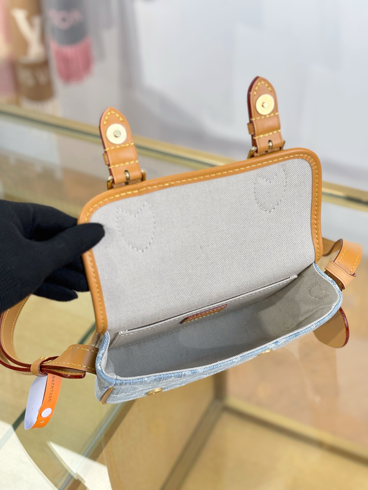 LV 原單 牛仔老花斜挎包 雙扣翻蓋小包