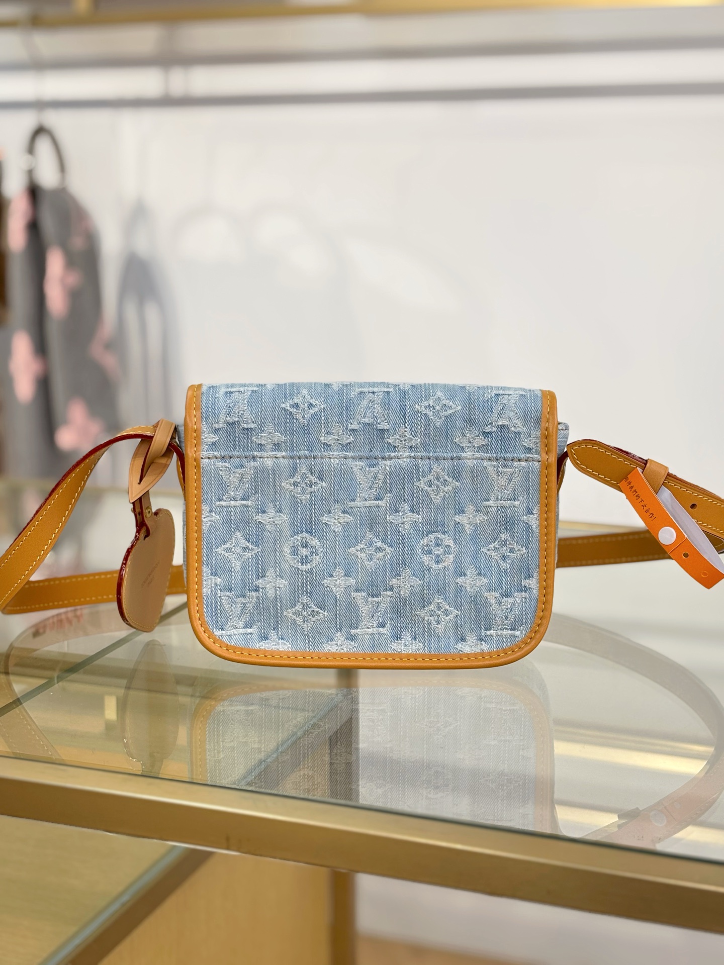 LV 原單 牛仔老花斜挎包 雙扣翻蓋小包