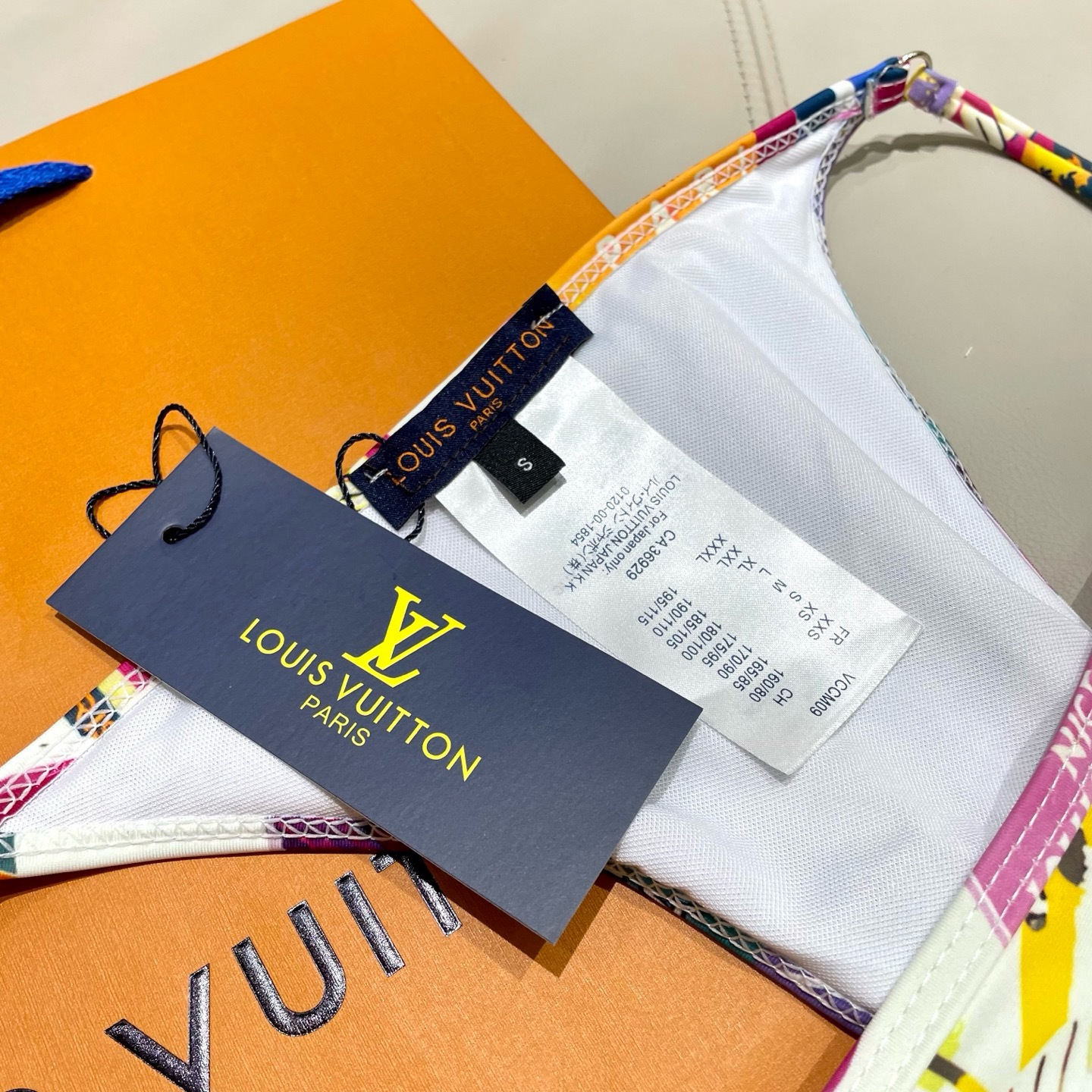 LV 高仿 彩色贴纸印花比基尼套装 个性时尚分体泳衣