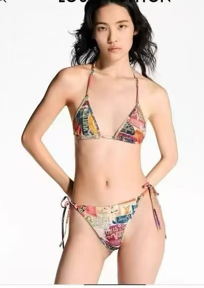 LV 高仿 彩色贴纸印花比基尼套装 个性时尚分体泳衣