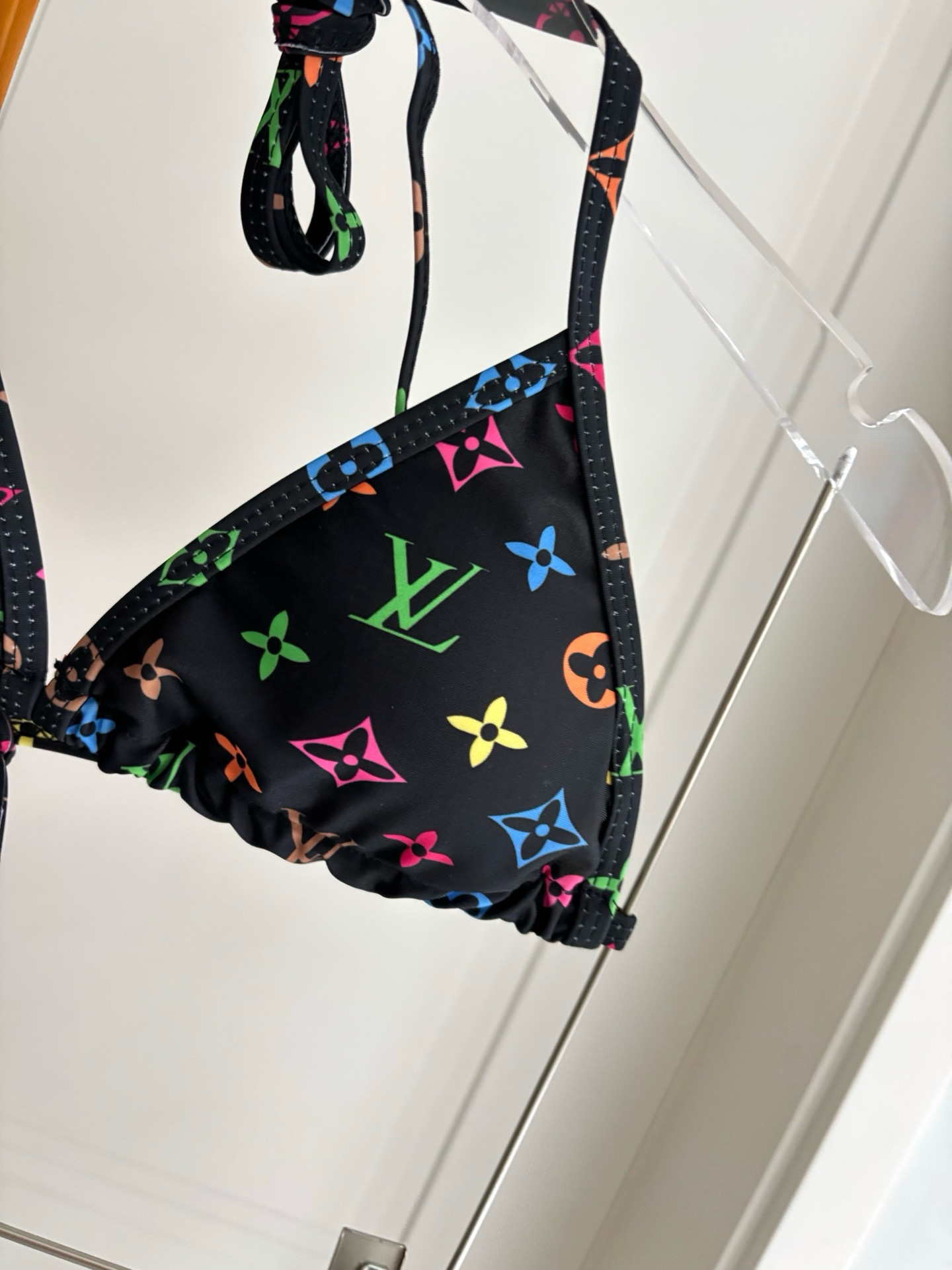 LV 高仿 彩虹老花比基尼套装 性感綁帶分体泳衣| 10 LV 高仿 彩虹老花比基尼套装 性感綁帶分体泳衣