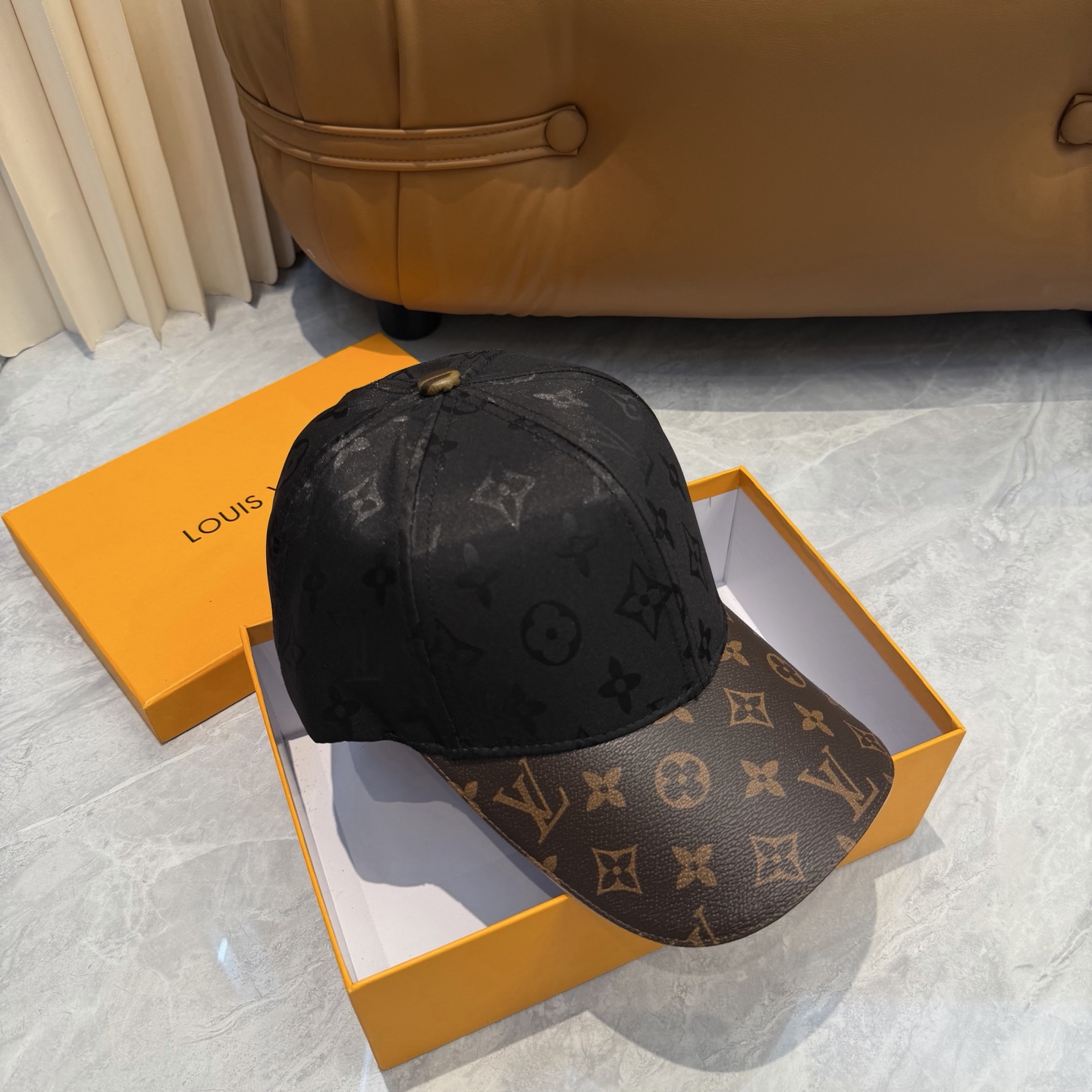 LV高仿拼接老花棒球帽 時尚休閒百搭帽| 11 LV高仿拼接老花棒球帽 時尚休閒百搭帽
