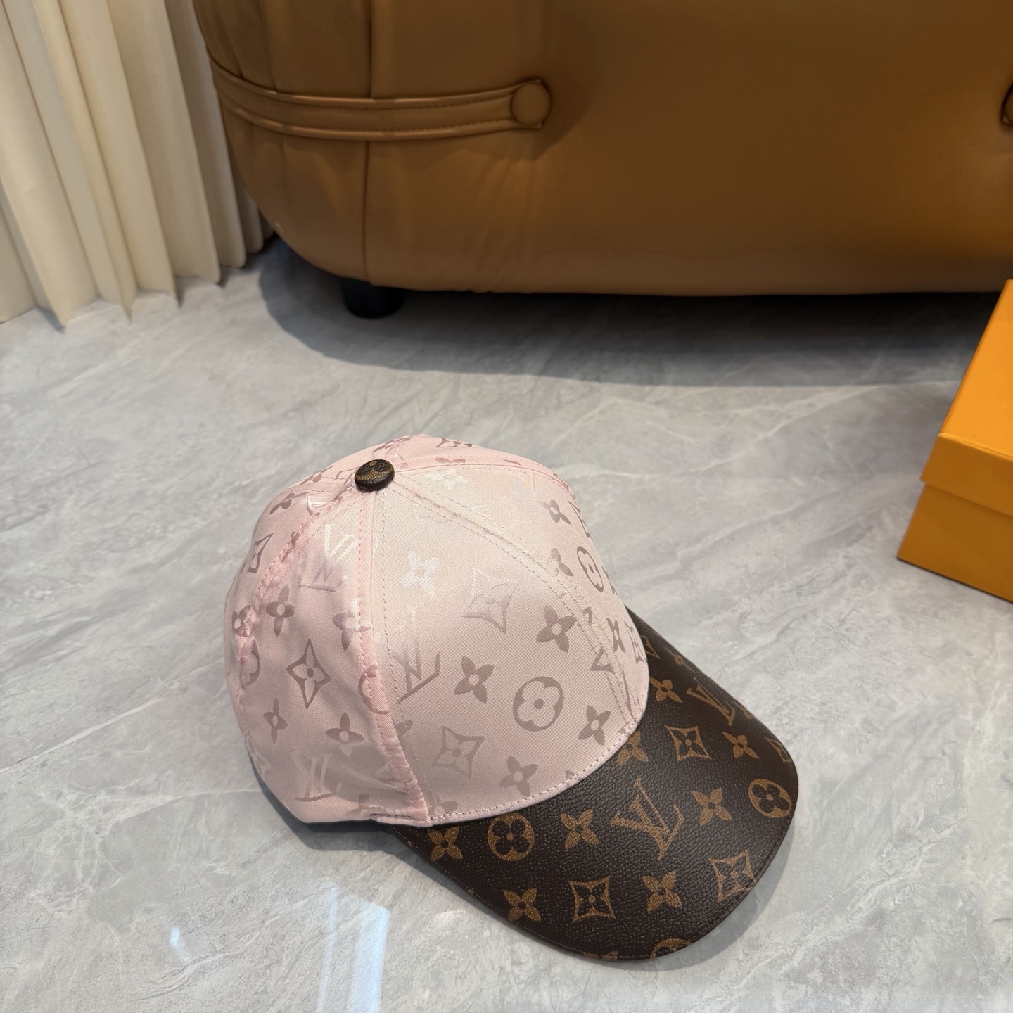LV高仿粉色拼接老花棒球帽 時尚甜美百搭遮陽帽| 9 LV高仿粉色拼接老花棒球帽 時尚甜美百搭遮陽帽
