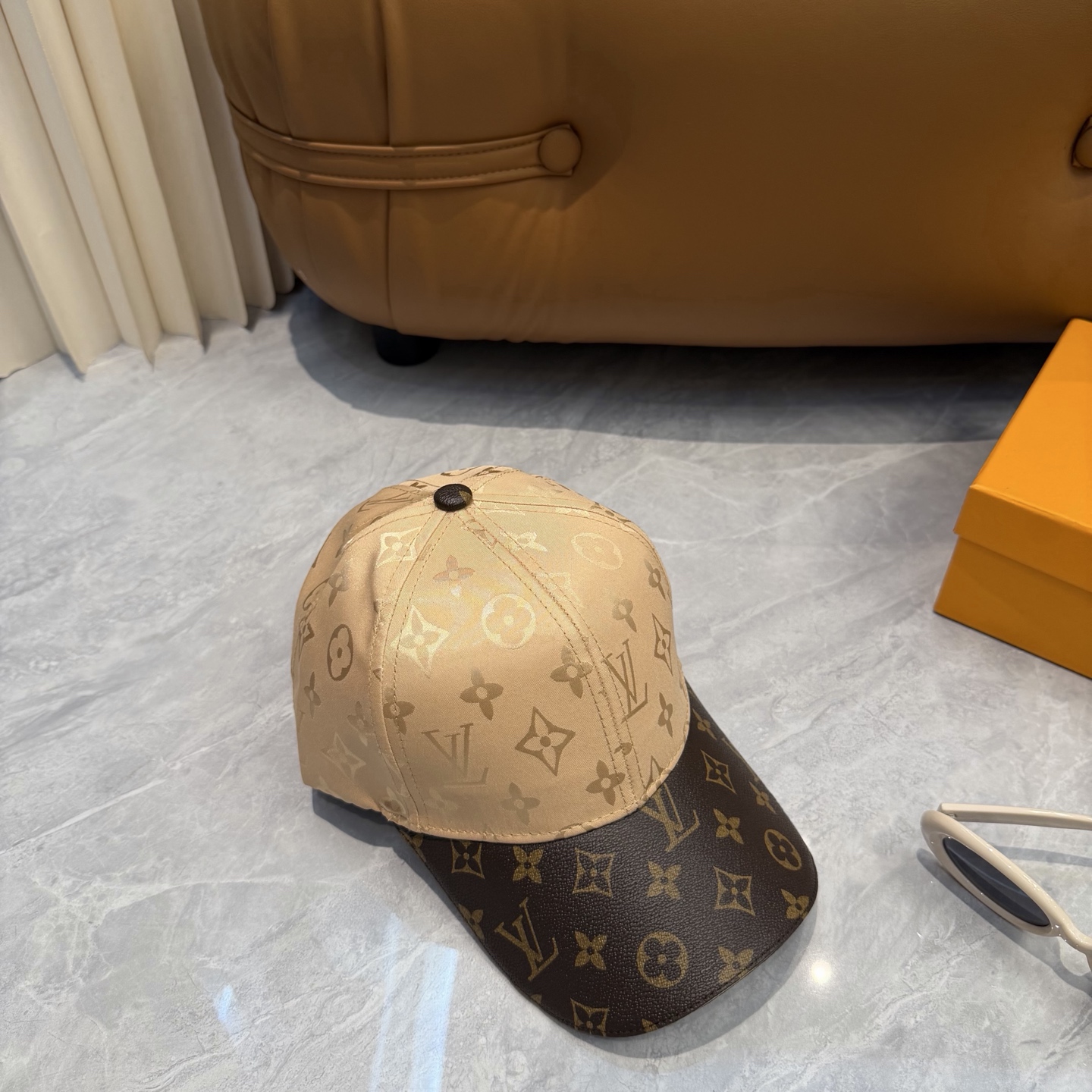 LV原單米色老花拼接棒球帽 經典百搭休閒帽