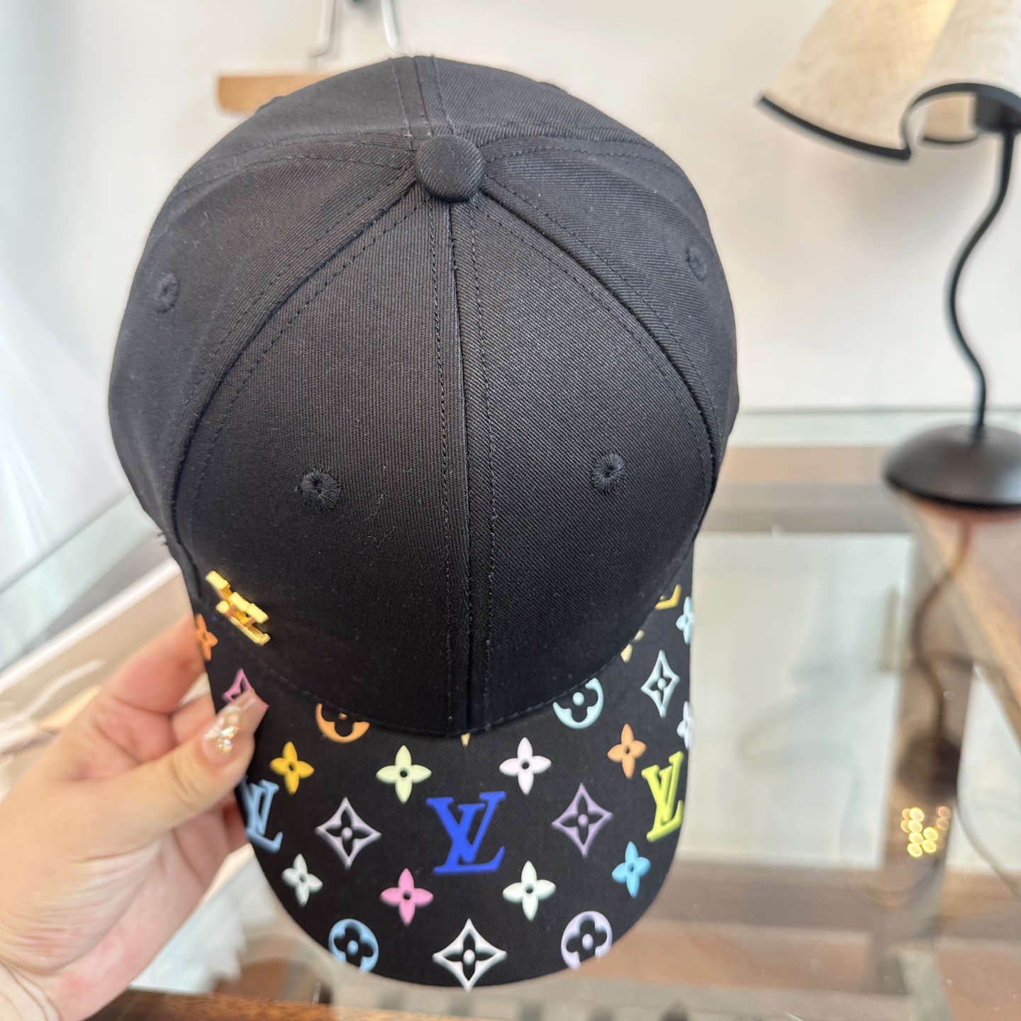 LV原單黑彩虹老花拼色棒球帽 彩色Monogram潮流鴨舌帽| 10 LV原單黑彩虹老花拼色棒球帽 彩色Monogram潮流鴨舌帽