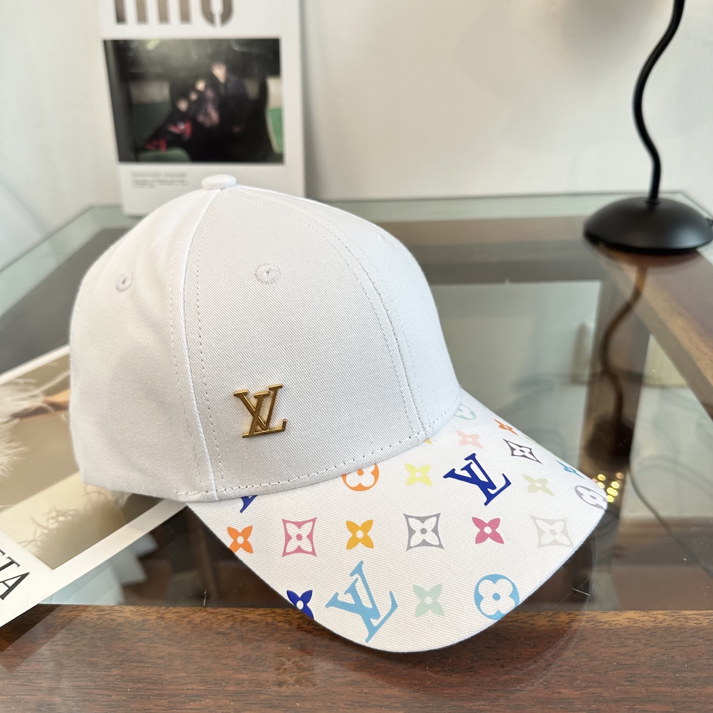 LV一比一白色彩色老花棒球帽 潮流百搭時尚帽| 13 LV一比一白色彩色老花棒球帽 潮流百搭時尚帽