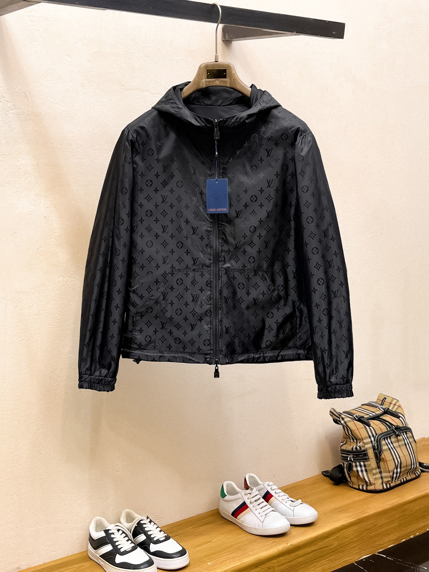 LV A貨連帽外套男士滿版Monogram設計時尚防風款