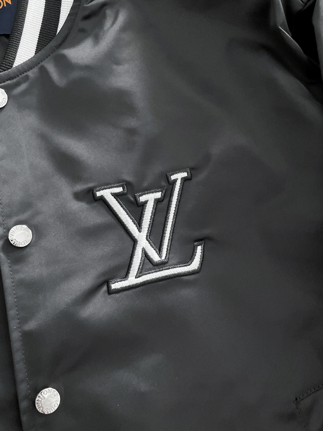 LV A貨棒球外套 男士夾克 黑色學院風休閒外套