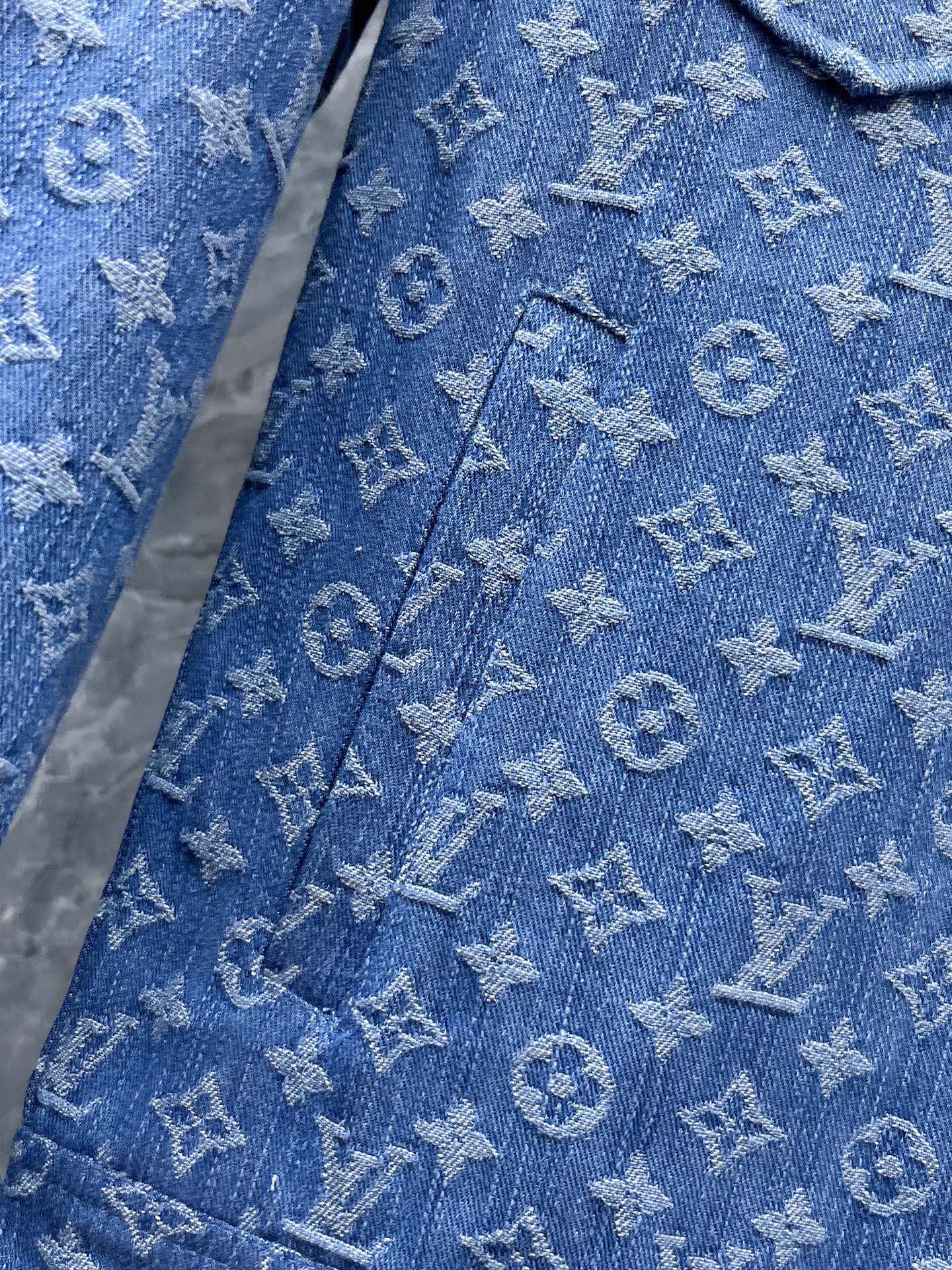 LV A貨滿印牛仔外套 男士經典Monogram丹寧夾克