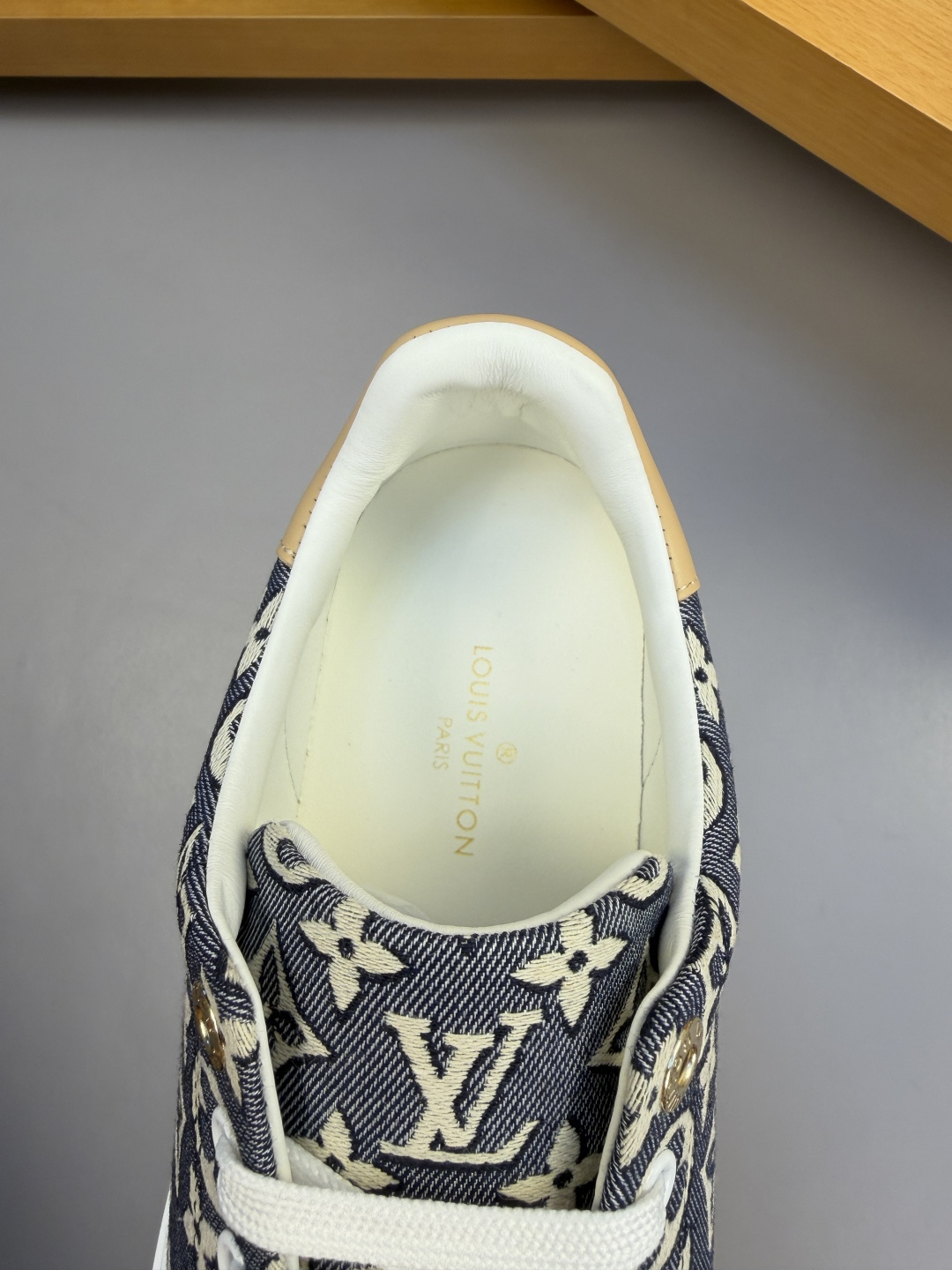 LV一比一厚底Monogram運動鞋 藍色休閒百搭款| 9 LV一比一厚底Monogram運動鞋 藍色休閒百搭款