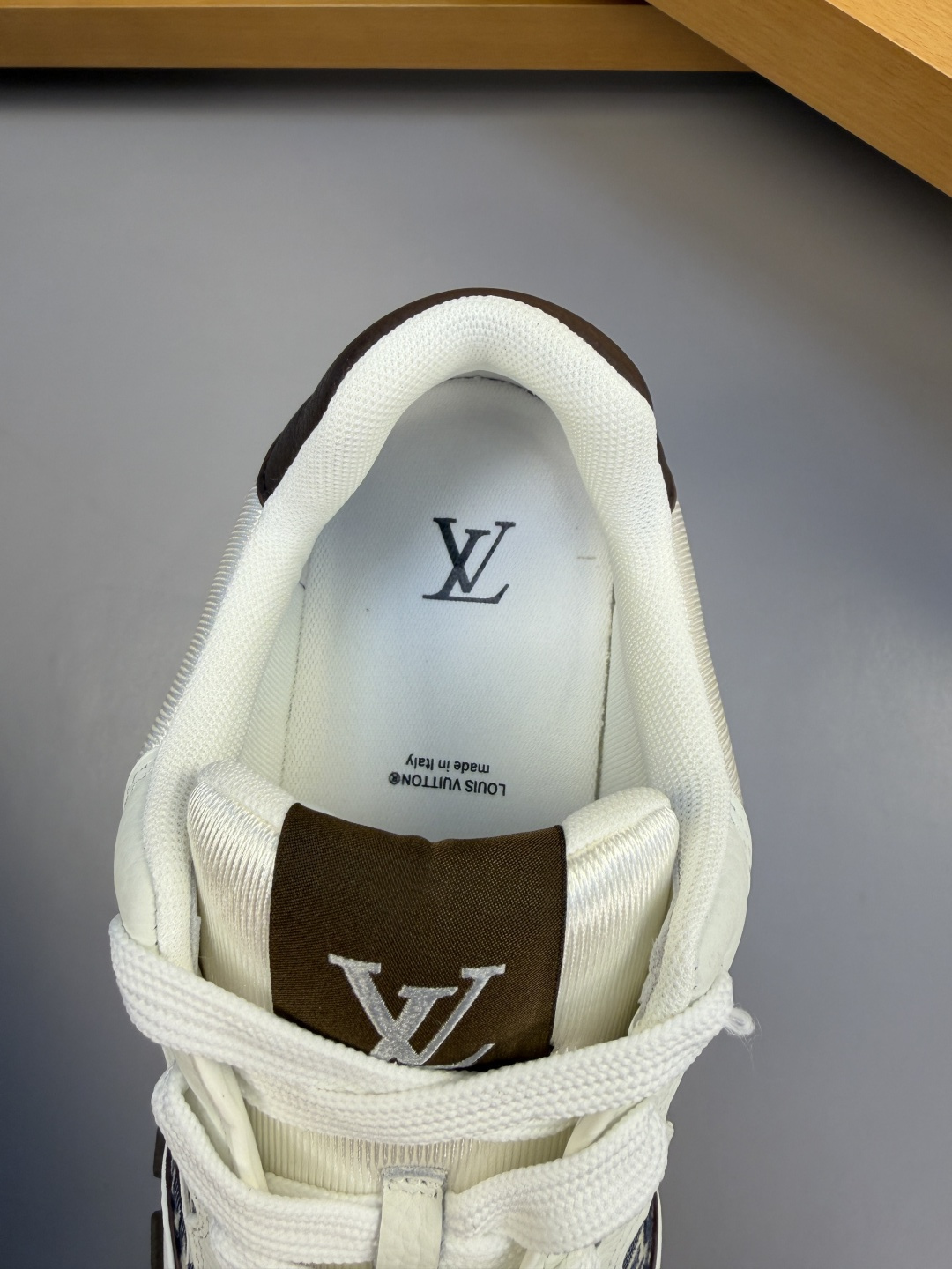 LV一比一拼接Monogram運動鞋 藍色厚底休閒款| 9 LV一比一拼接Monogram運動鞋 藍色厚底休閒款