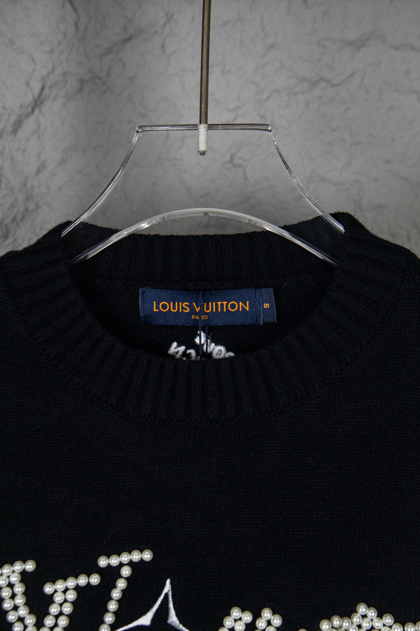 LV A貨男士LOGO刺繡針織長袖簡約百搭休閒上衣| 12 LV A貨男士LOGO刺繡針織長袖簡約百搭休閒上衣