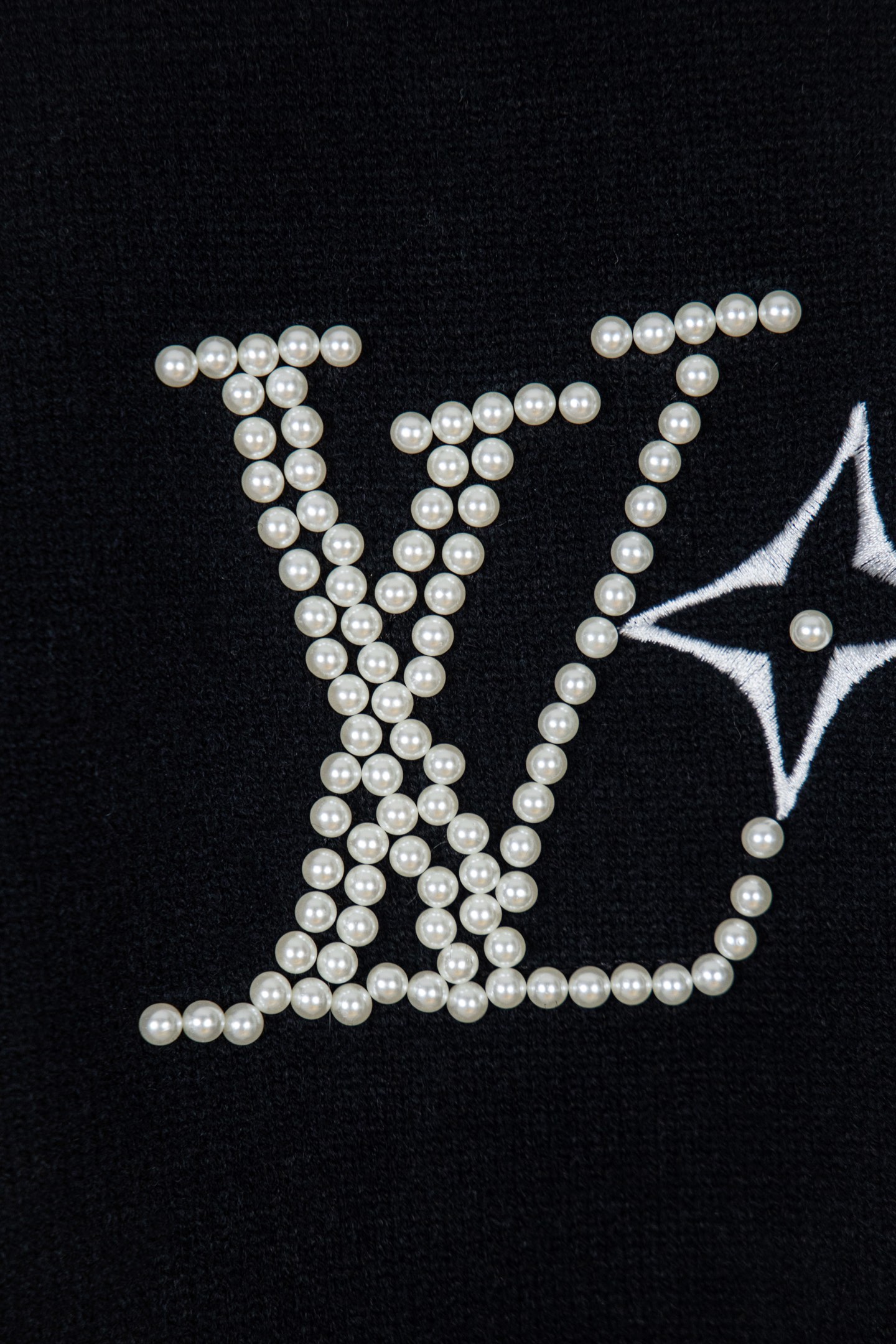 LV A貨男士LOGO刺繡針織長袖簡約百搭休閒上衣| 10 LV A貨男士LOGO刺繡針織長袖簡約百搭休閒上衣