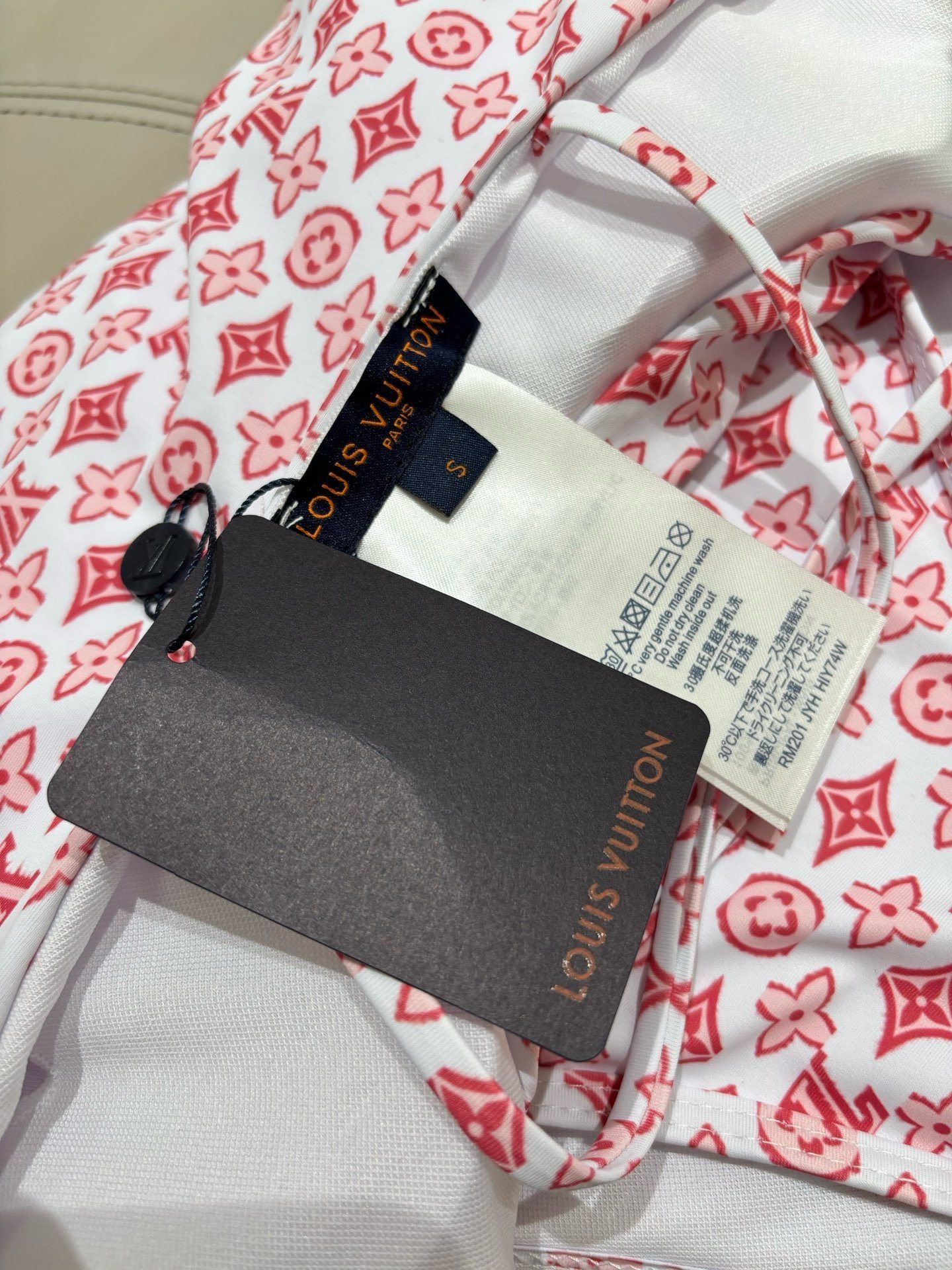LV 高仿 Monogram粉色印花连体泳衣 女士性感修身沙滩泳装