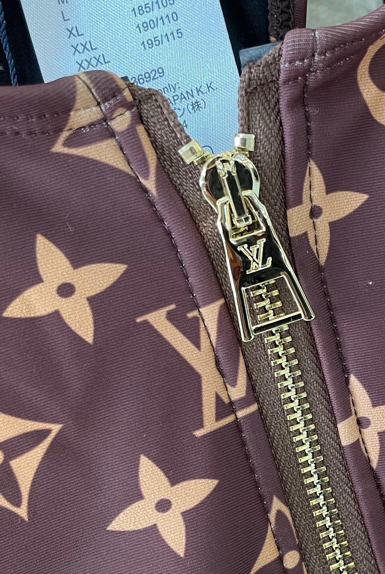 LV A貨 Monogram老花拉链连体泳衣 运动风显瘦泳装