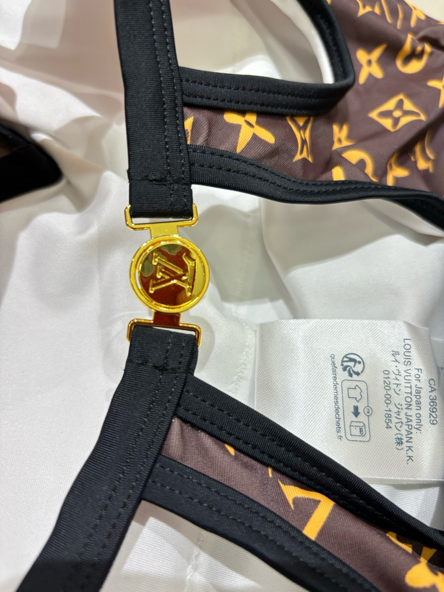 LV 一比一 Monogram老花V领连体泳衣 修身显瘦泳装